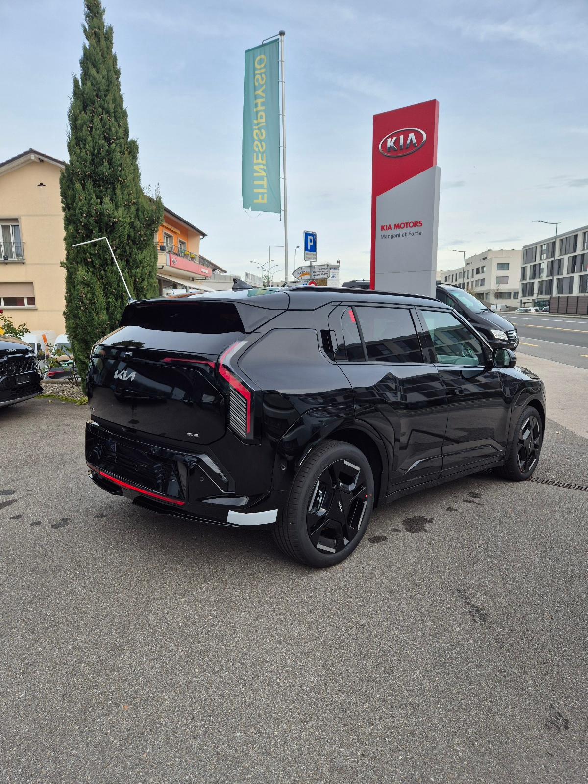 KIA EV3 81 kWh GT-Line-image-4