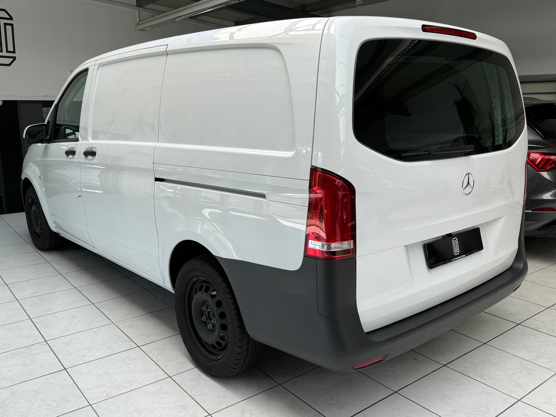 MERCEDES-BENZ Vito 114 CDI Lang 9G-Tronic Pro-image-2