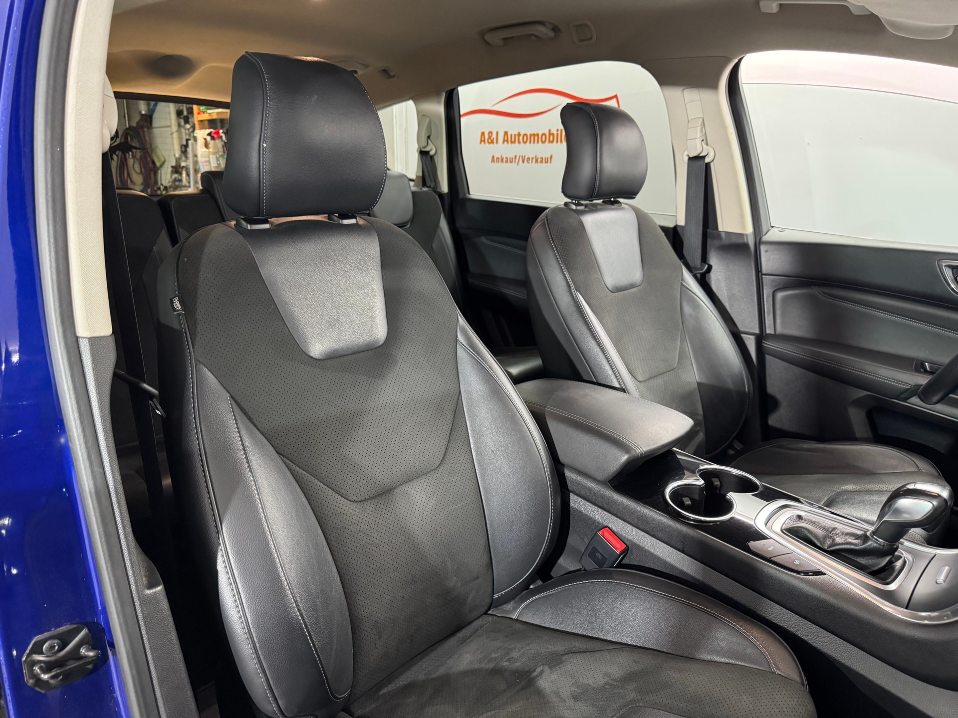 FORD S-Max 2.0 TDCi Trend PoweShift-image-9