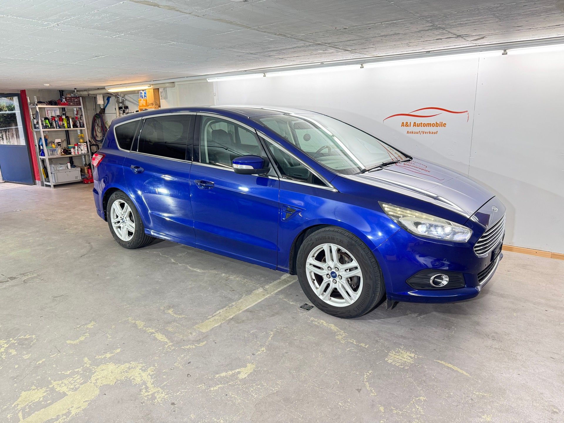 FORD S-Max 2.0 TDCi Trend PoweShift-image-1