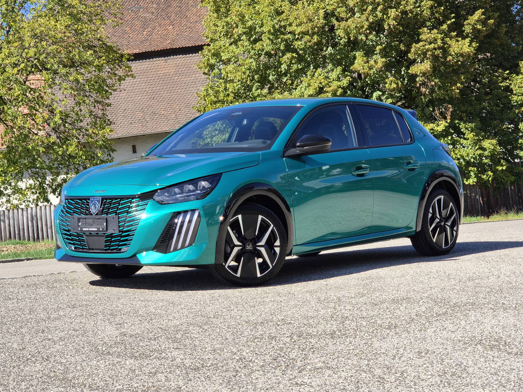 PEUGEOT 208 1.2 Hybrid 145cv GT Exclusive