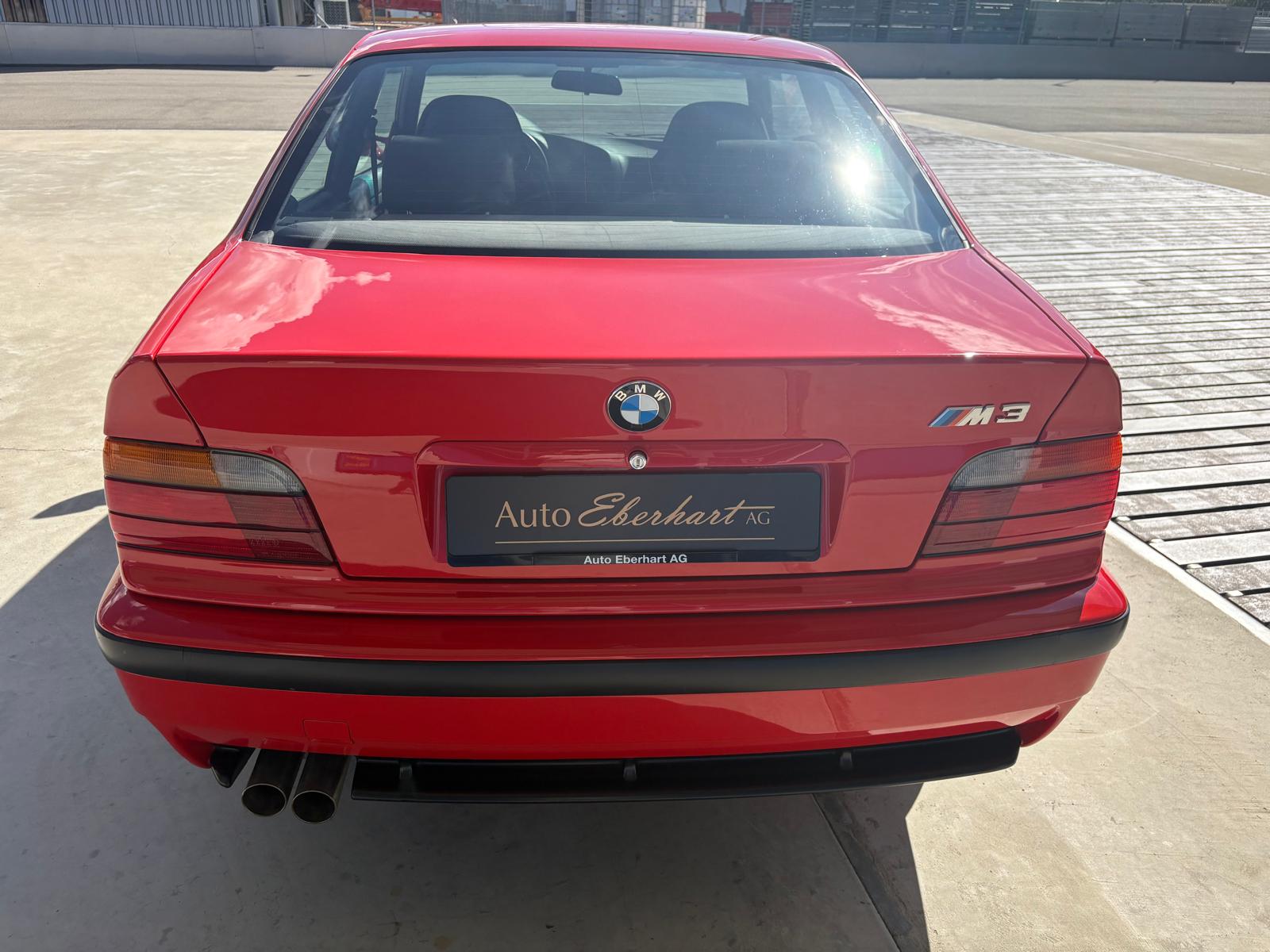 BMW M3 Coupé-image-3