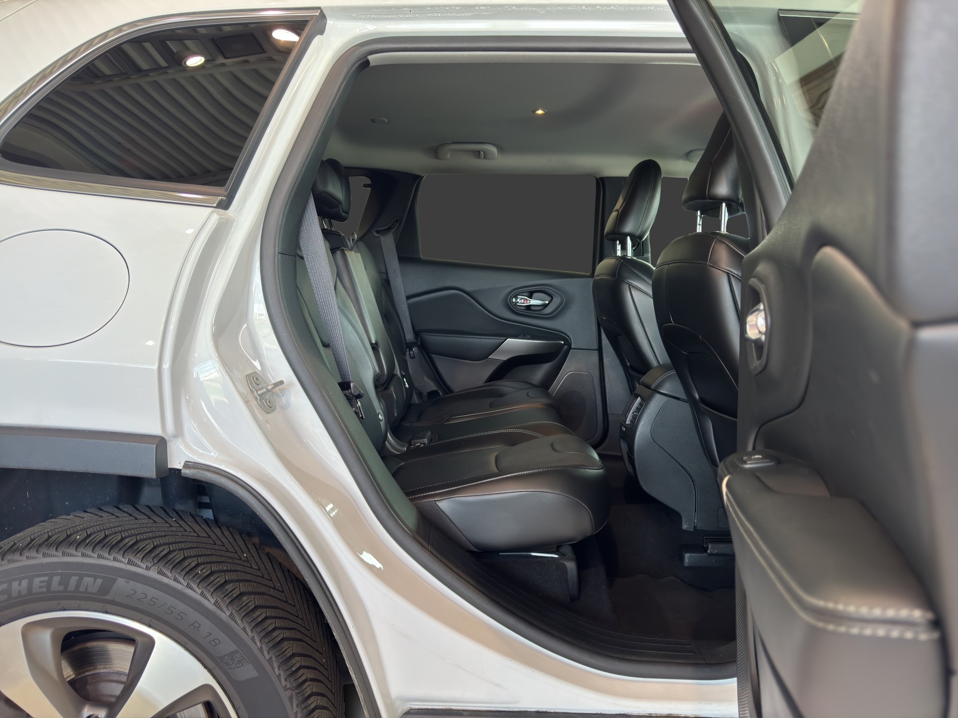 JEEP Cherokee 2.0 Limited AWD Drive I 9ATX-image-17