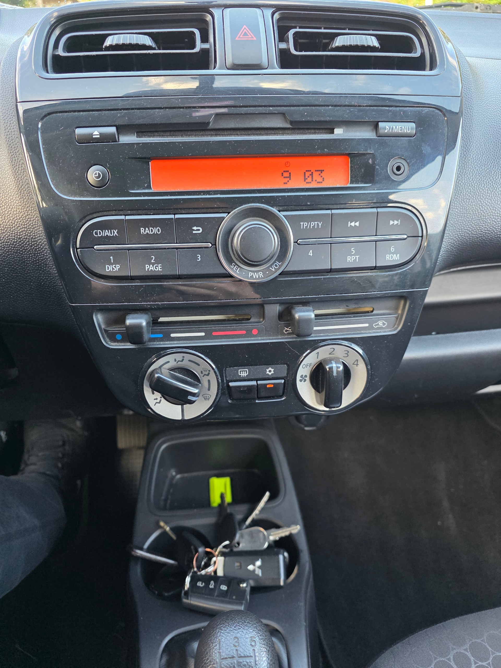 MITSUBISHI Space Star 1.0 Pure / MFK 12.05.2026 / SERVICE 16.09.2026 / KLIMA / WINTERREIFEN-image-6