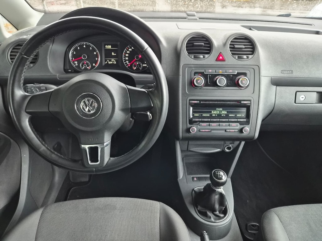 VW Caddy 1.2 TSI Family 7-Sitzer-image-12