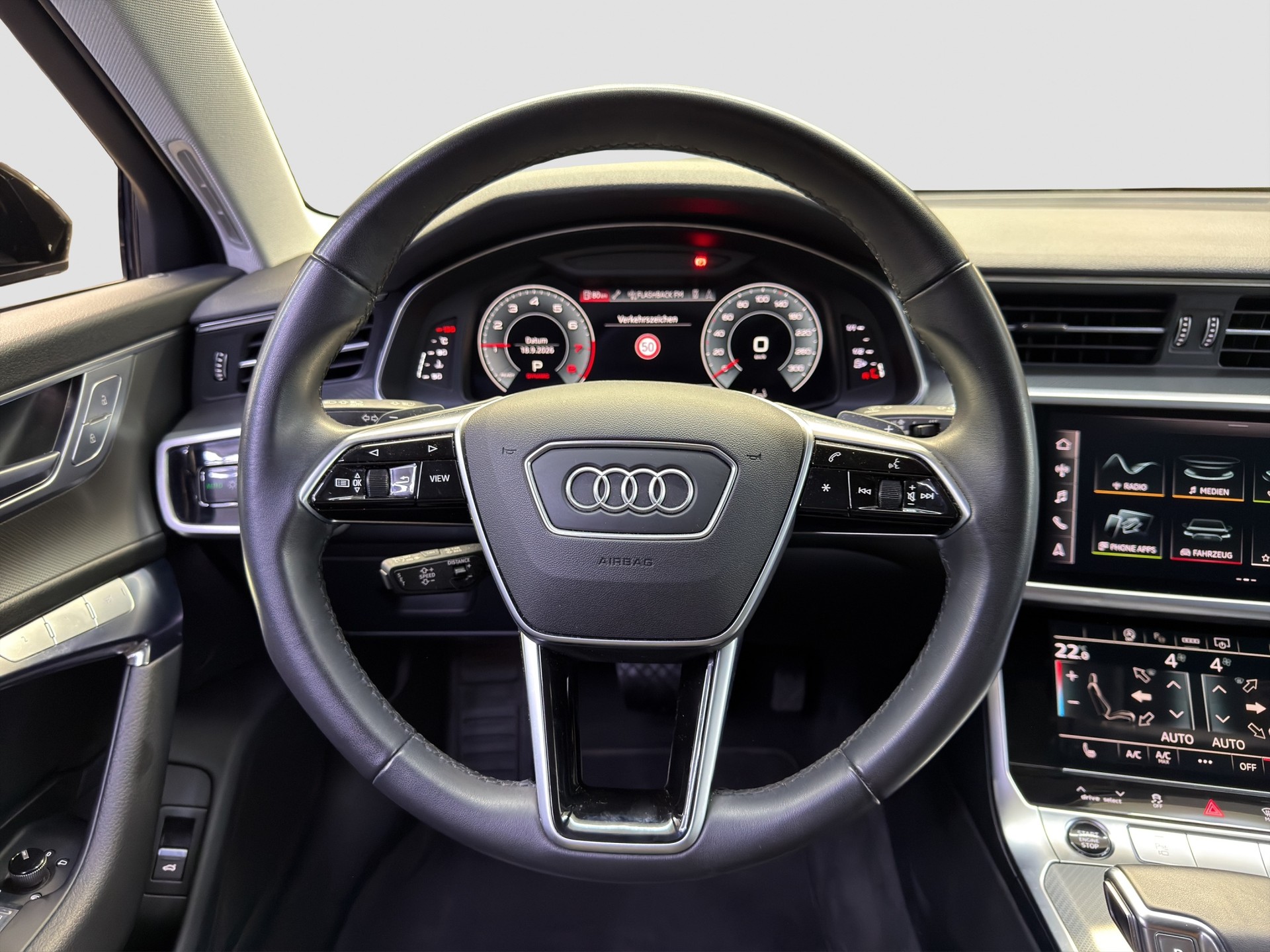 AUDI A6 Avant 45 TFSI Sport S-tronic-image-9