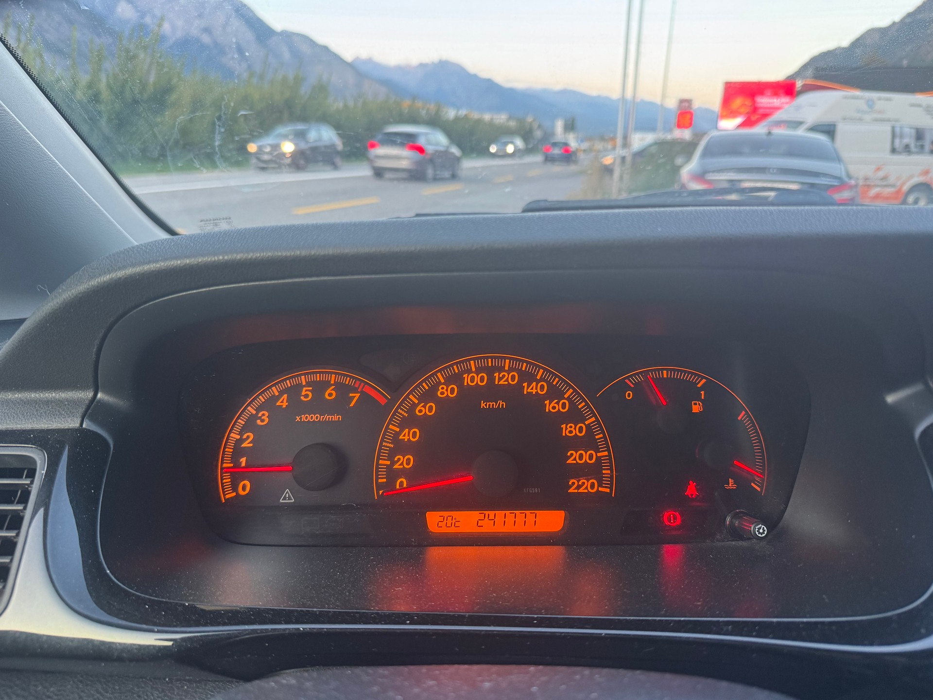 HONDA FR-V 1.7 Comfort-image-9