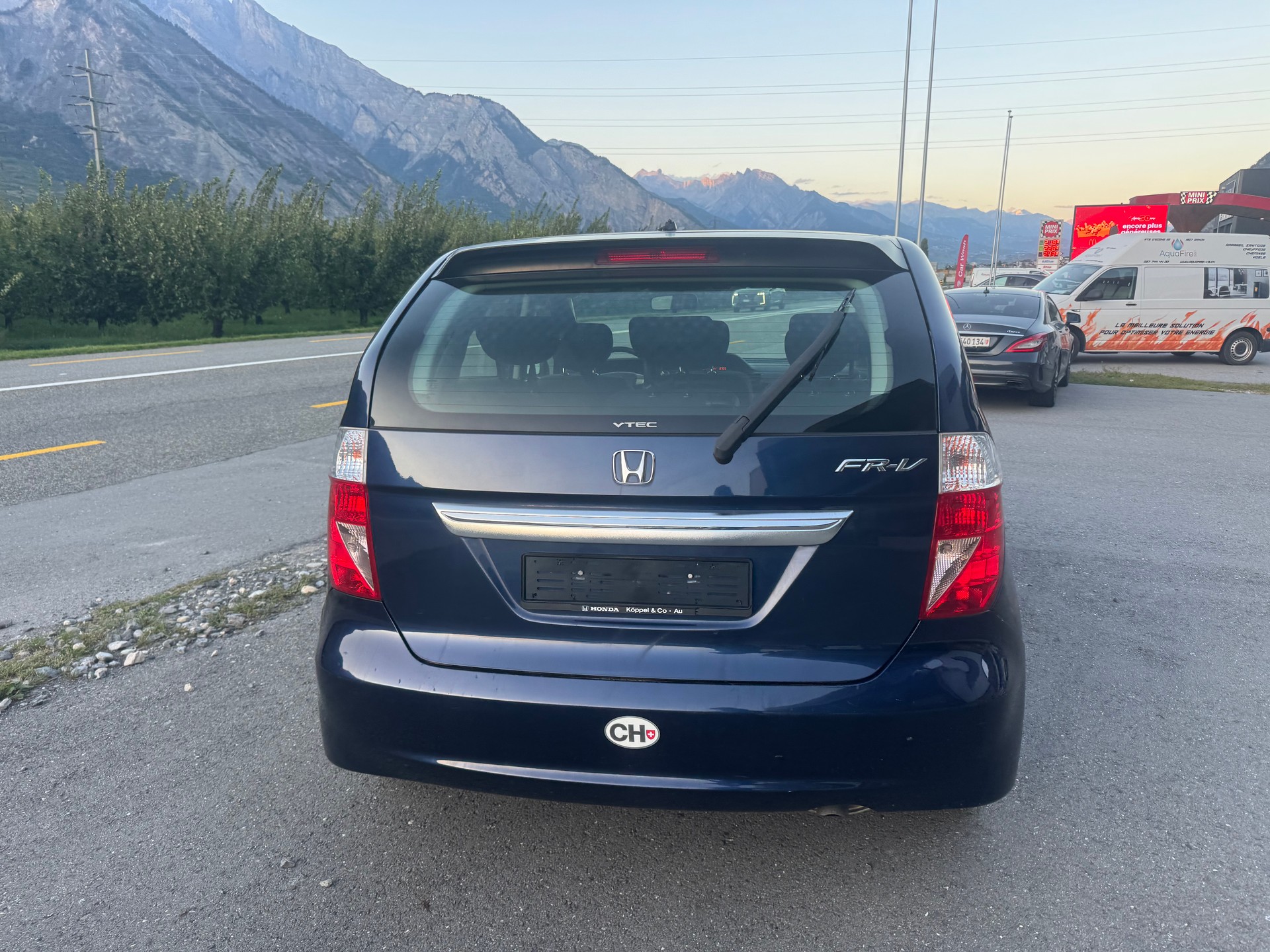 HONDA FR-V 1.7 Comfort-image-4