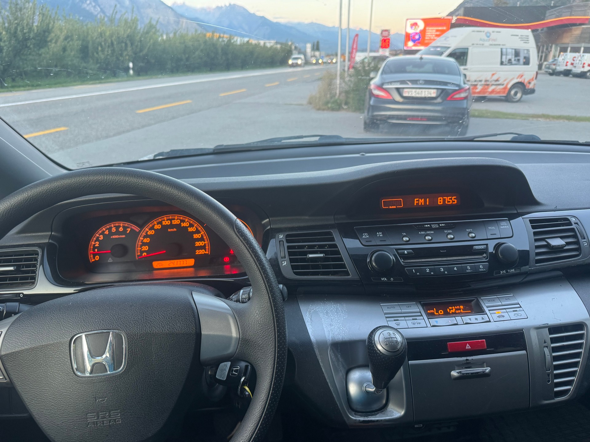 HONDA FR-V 1.7 Comfort-image-8