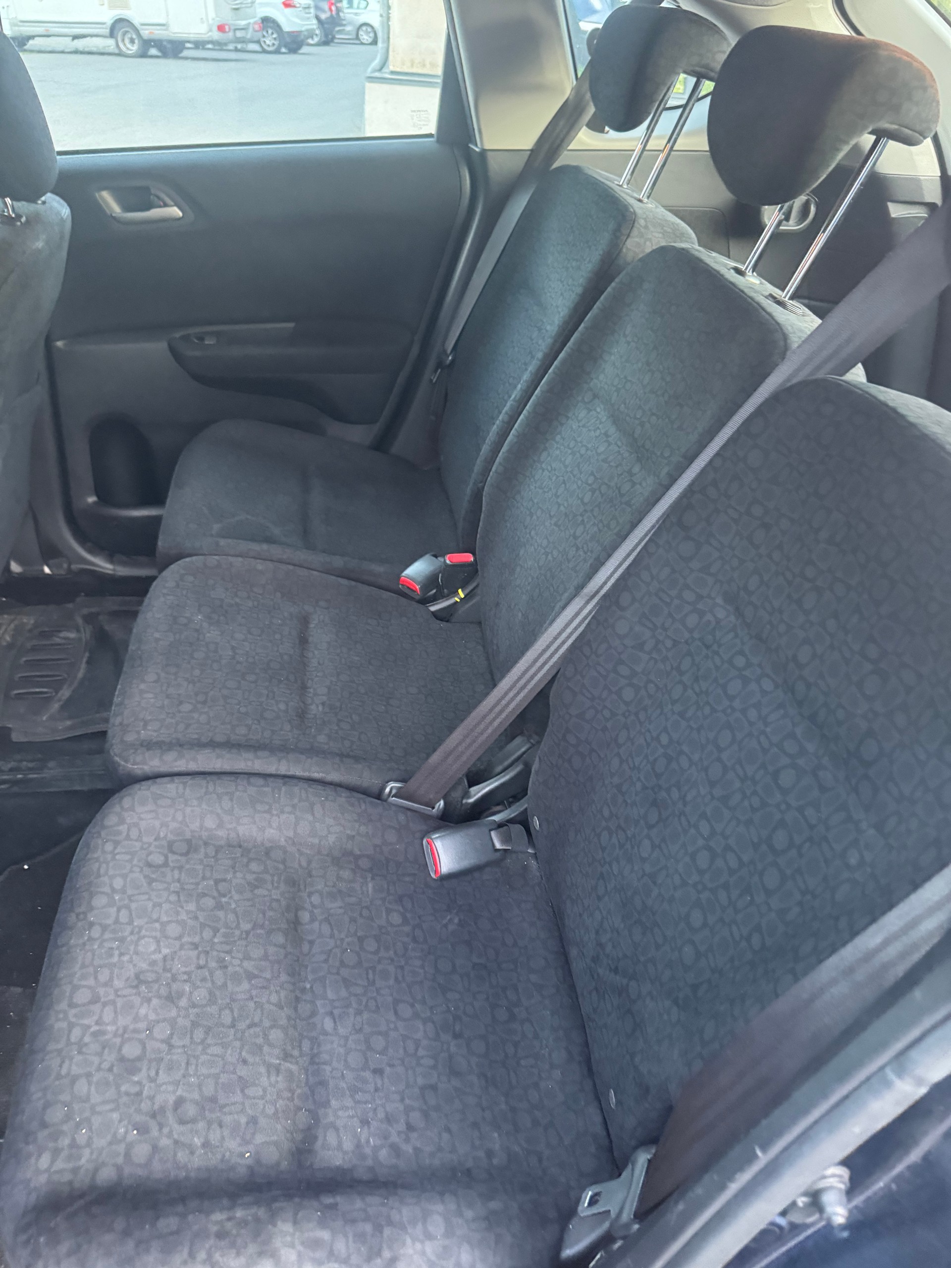 HONDA FR-V 1.7 Comfort-image-7