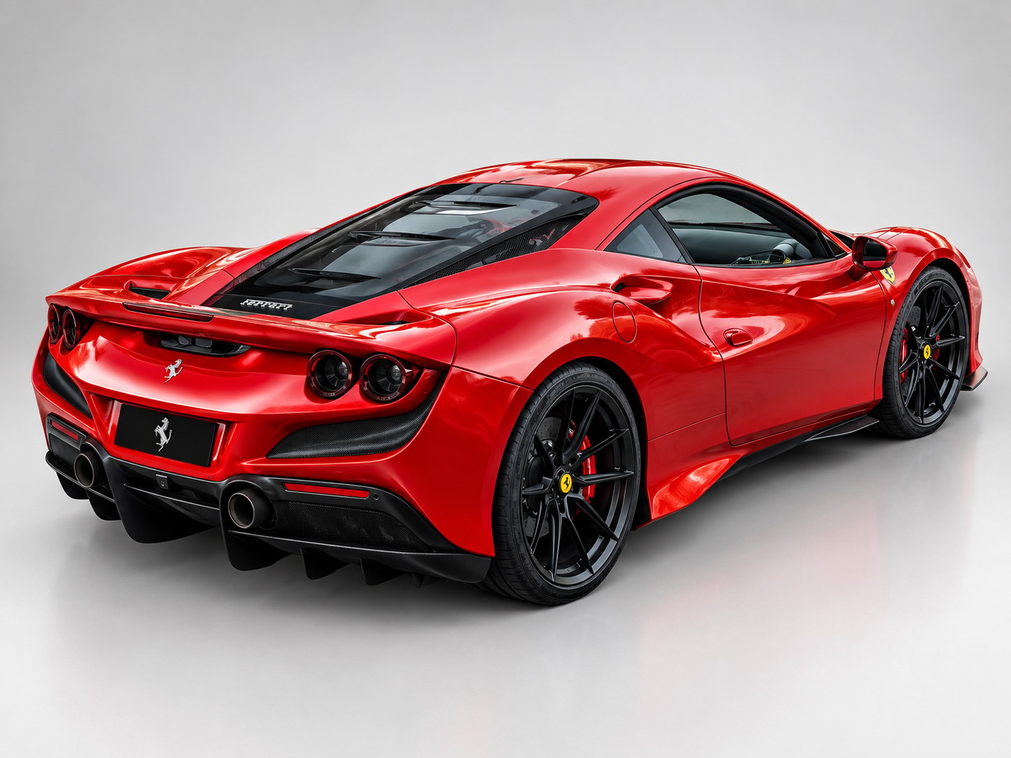 FERRARI F8 Tributo-image-1