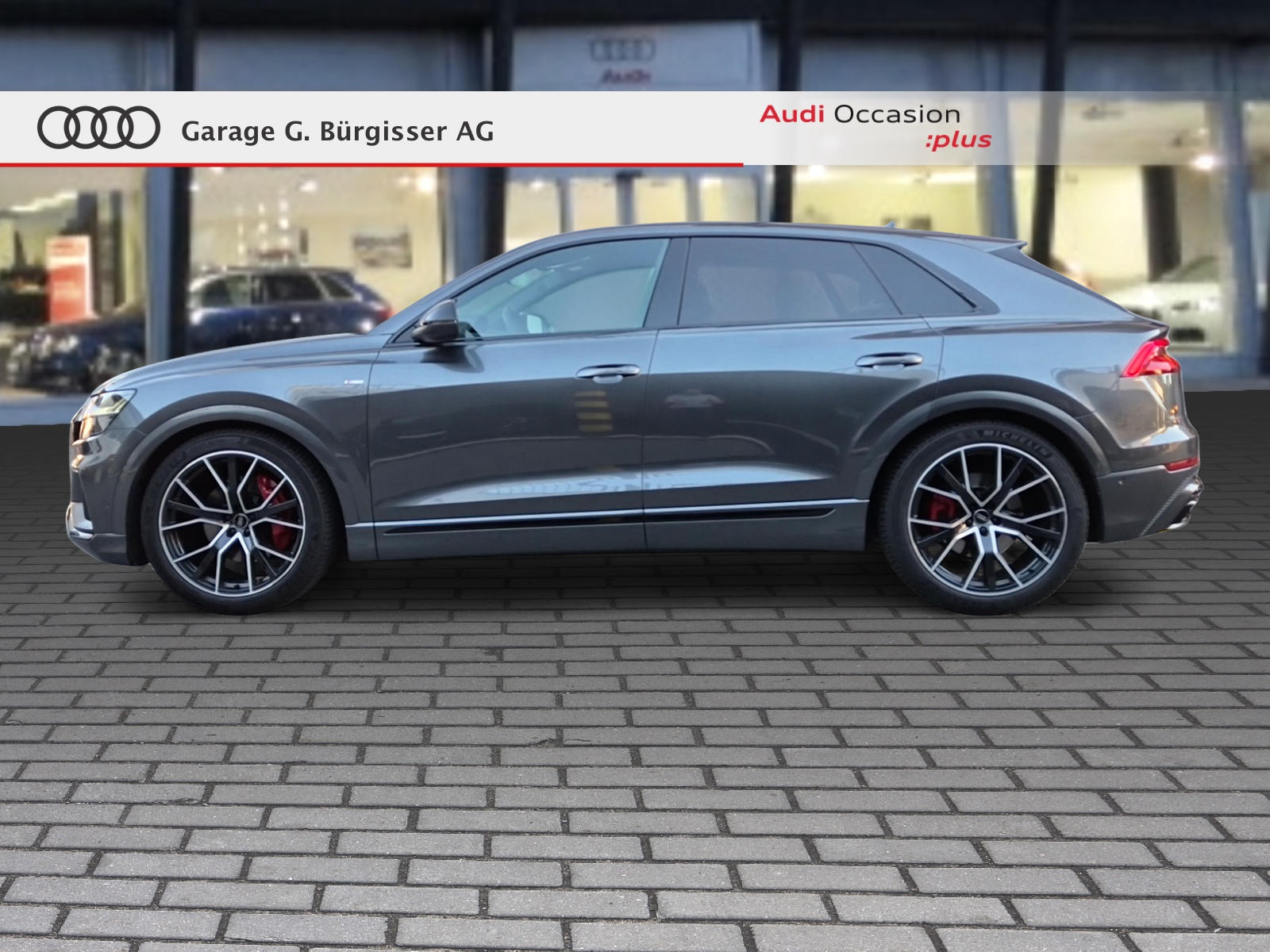 AUDI Q8 55 TFSI quattro tiptronic Daytonagrau Perleffekt-image-2