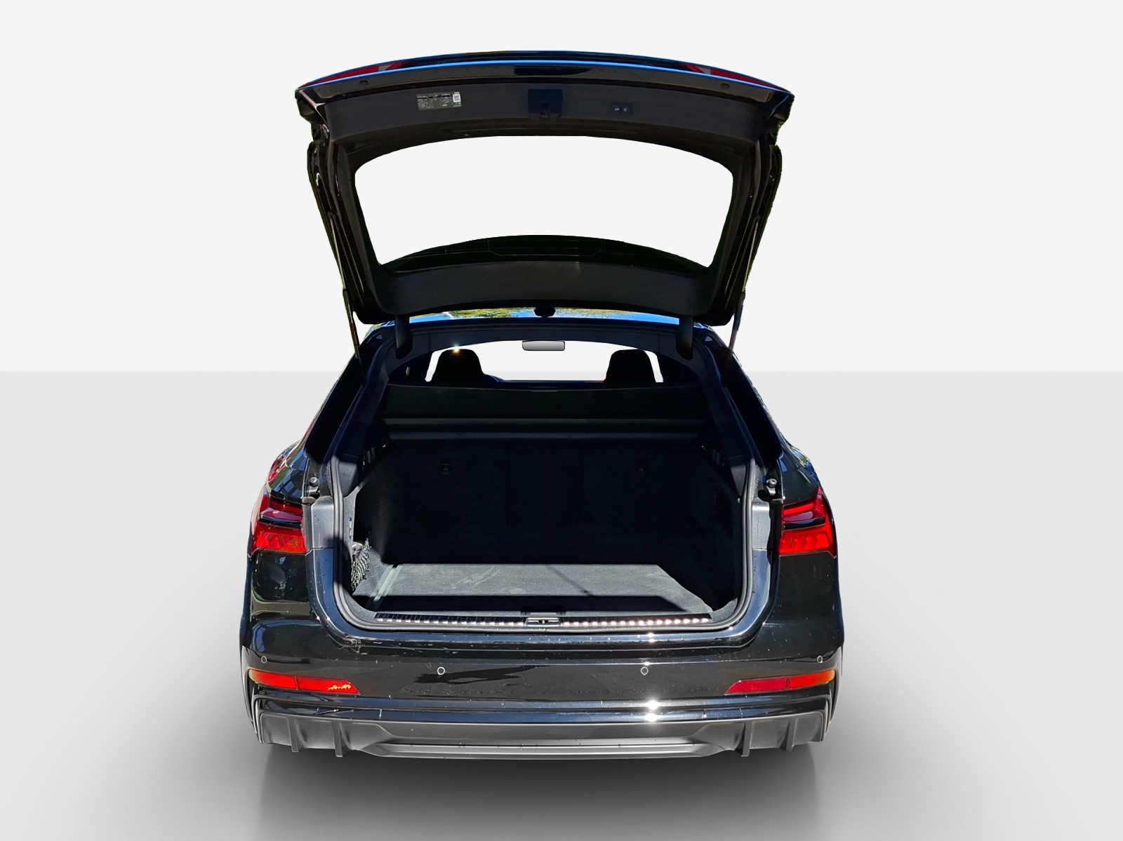 AUDI S6 Avant 3.0 TDI quattro tiptronic-image-12