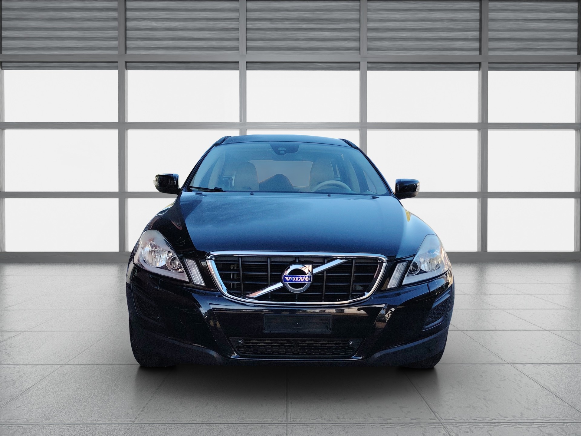 VOLVO XC60 D3 AWD Kinetic Geartronic-image-1