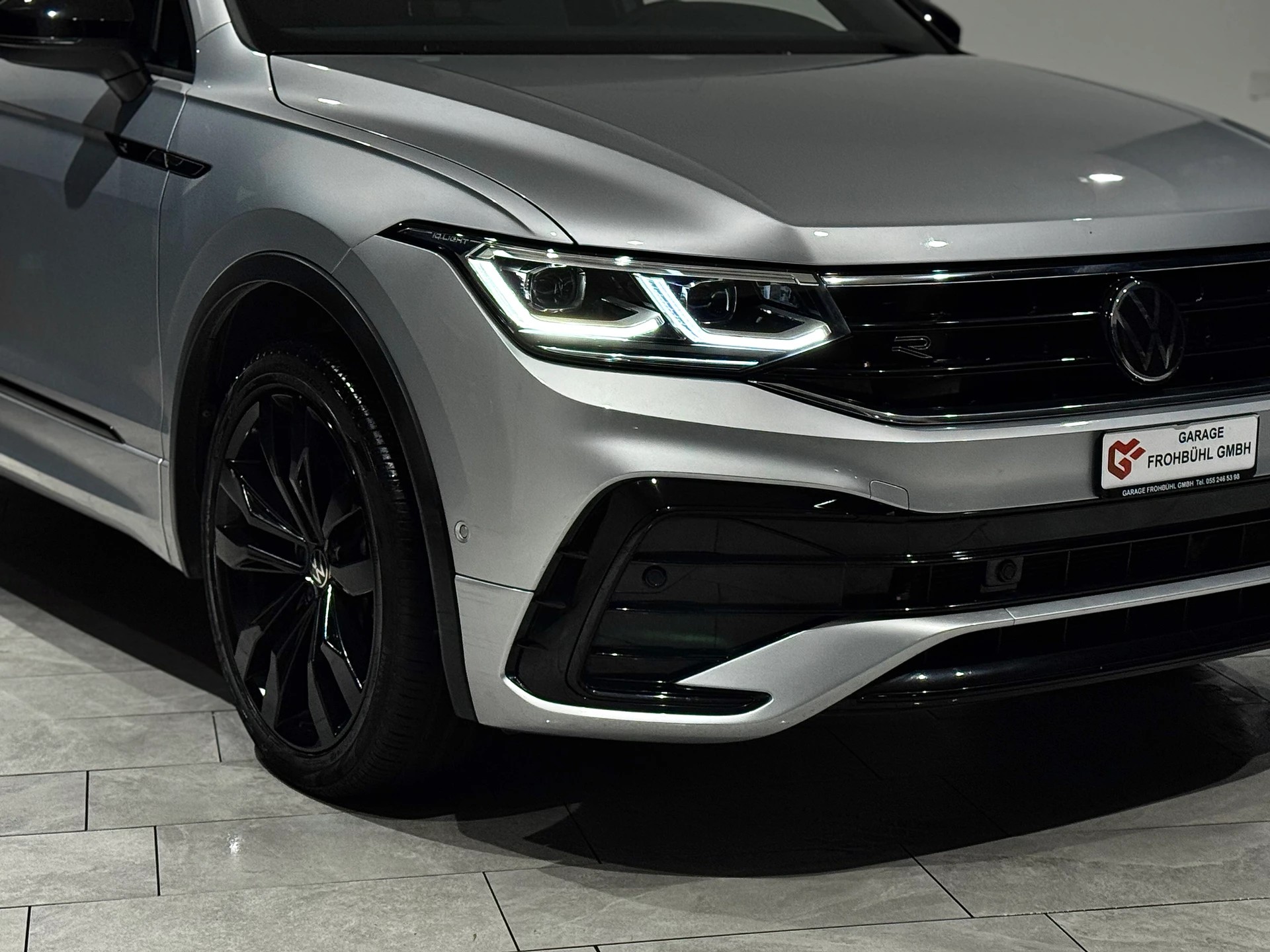 VW VW VW Tiguan 2.0TSI R-Line 4Motion DSG l 1.Hand l CH l-image-10
