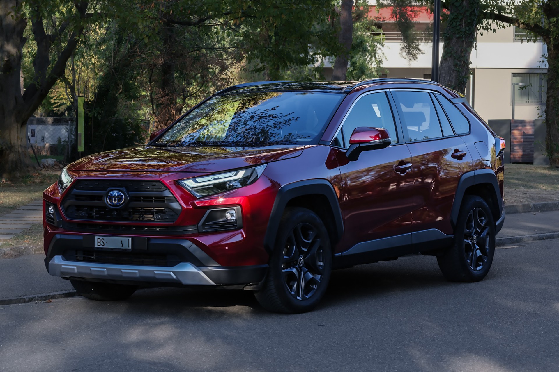 TOYOTA RAV 4 Adventure-image-0