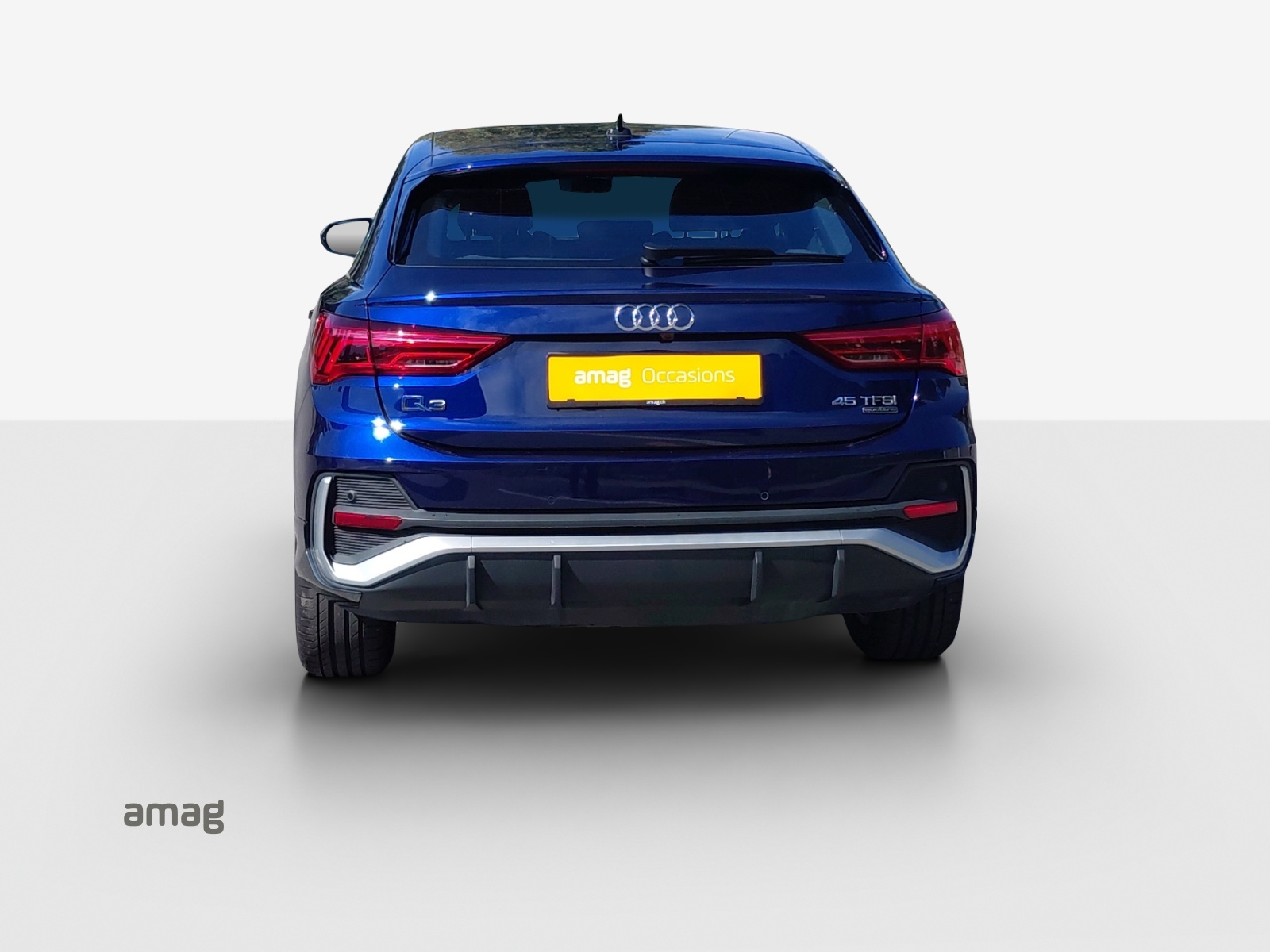 AUDI Q3 Sportback 45 TFSI S line quattro S-tronic-image-3