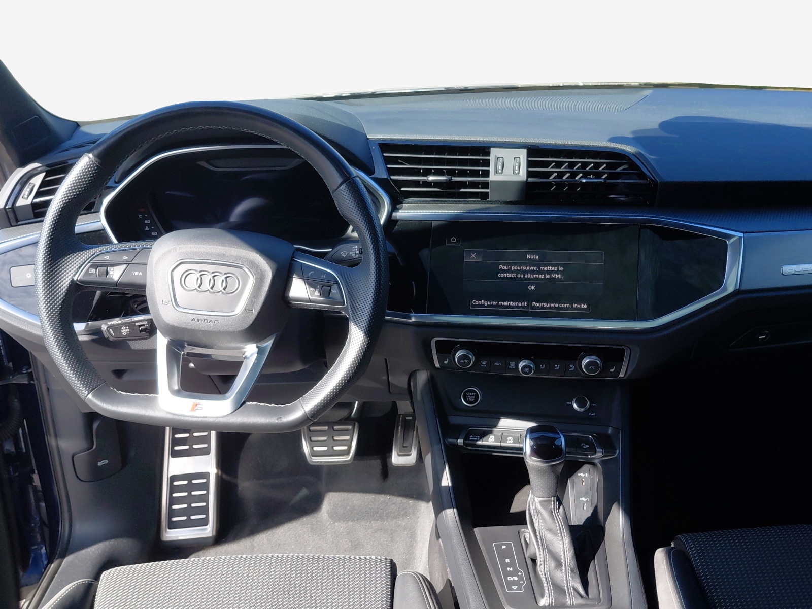 AUDI Q3 Sportback 45 TFSI S line quattro S-tronic-image-8