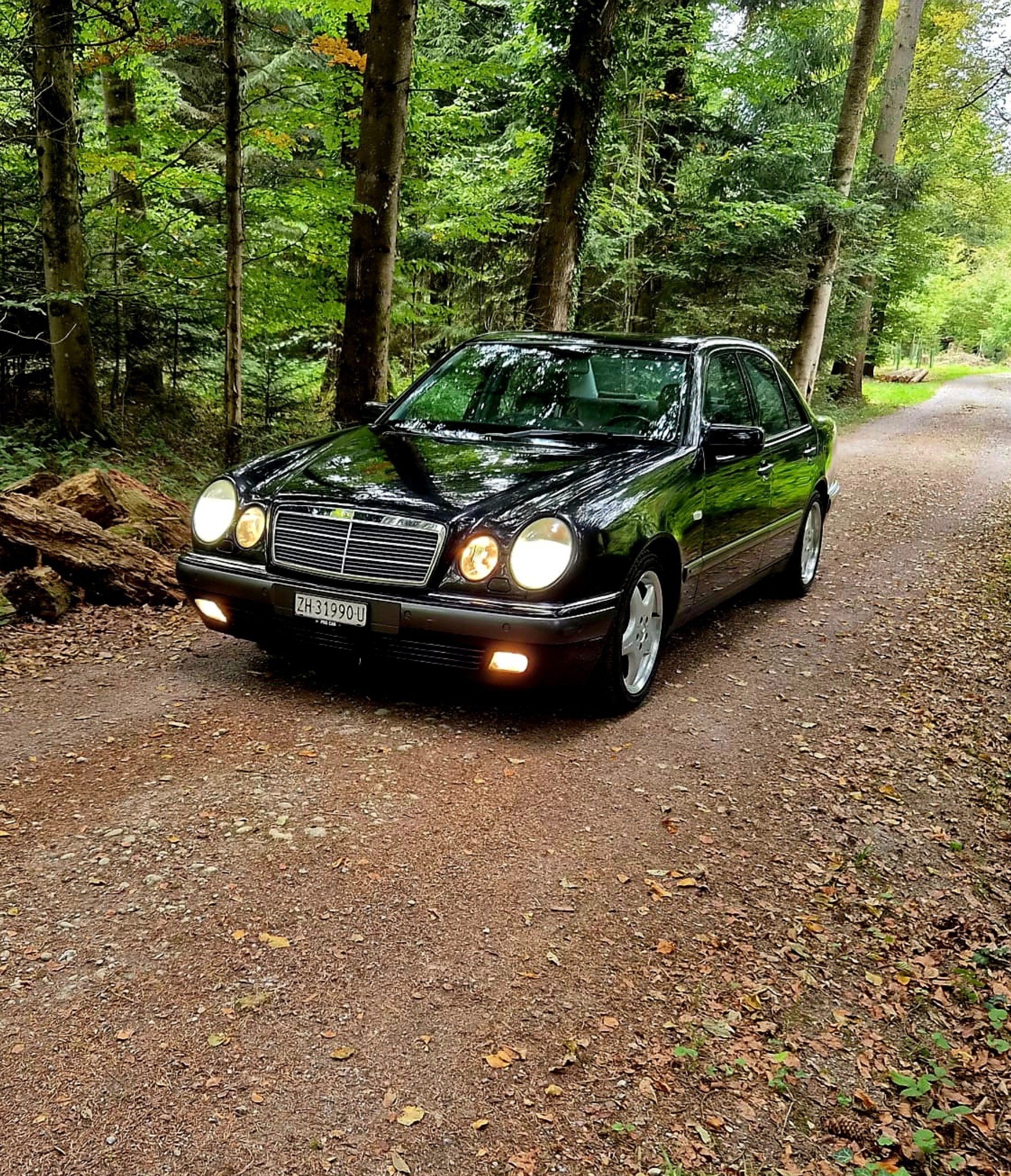 MERCEDES-BENZ E 430 Elégance Automatic-image-1
