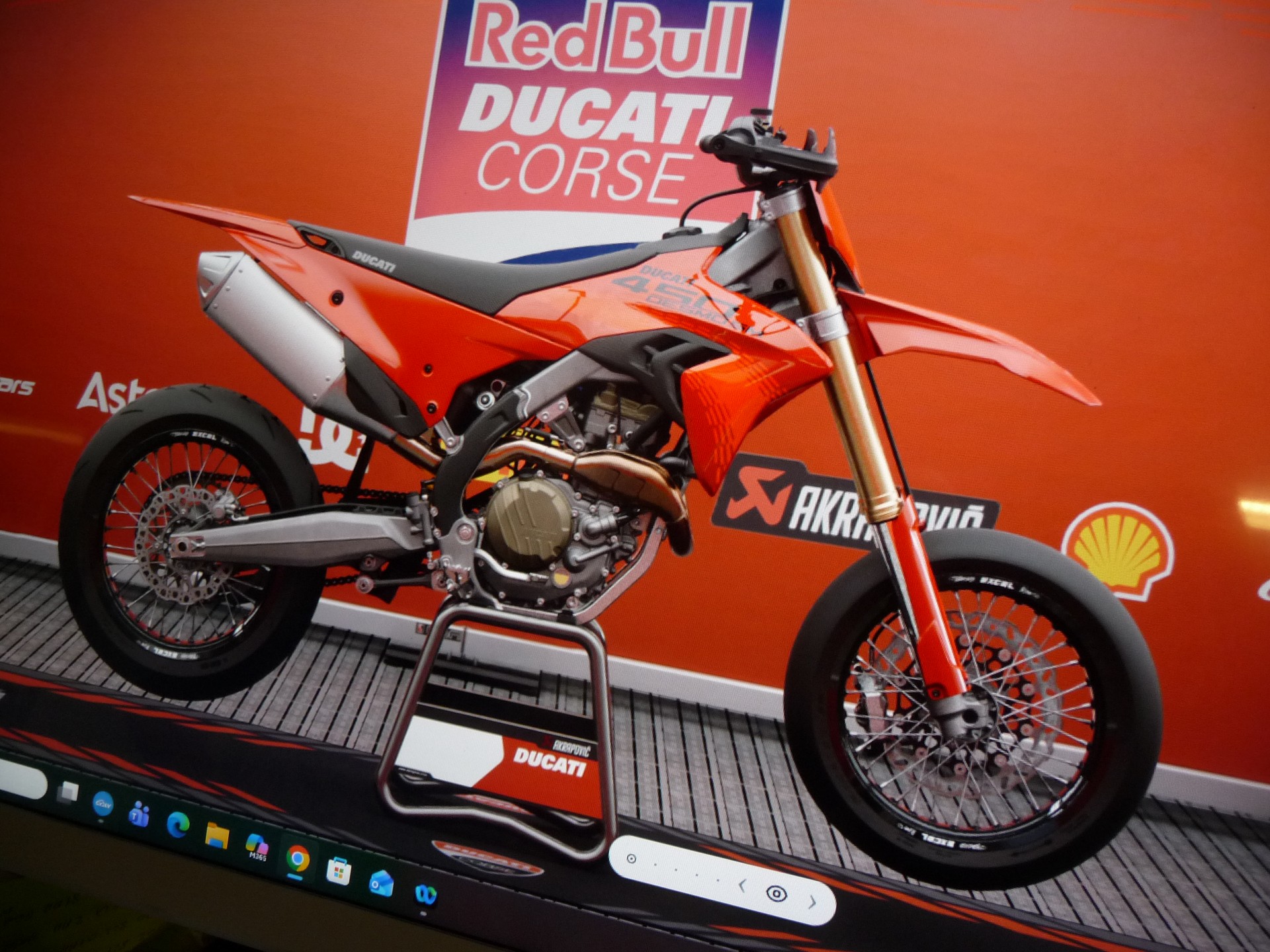 DUCATI DESMO 450 SM