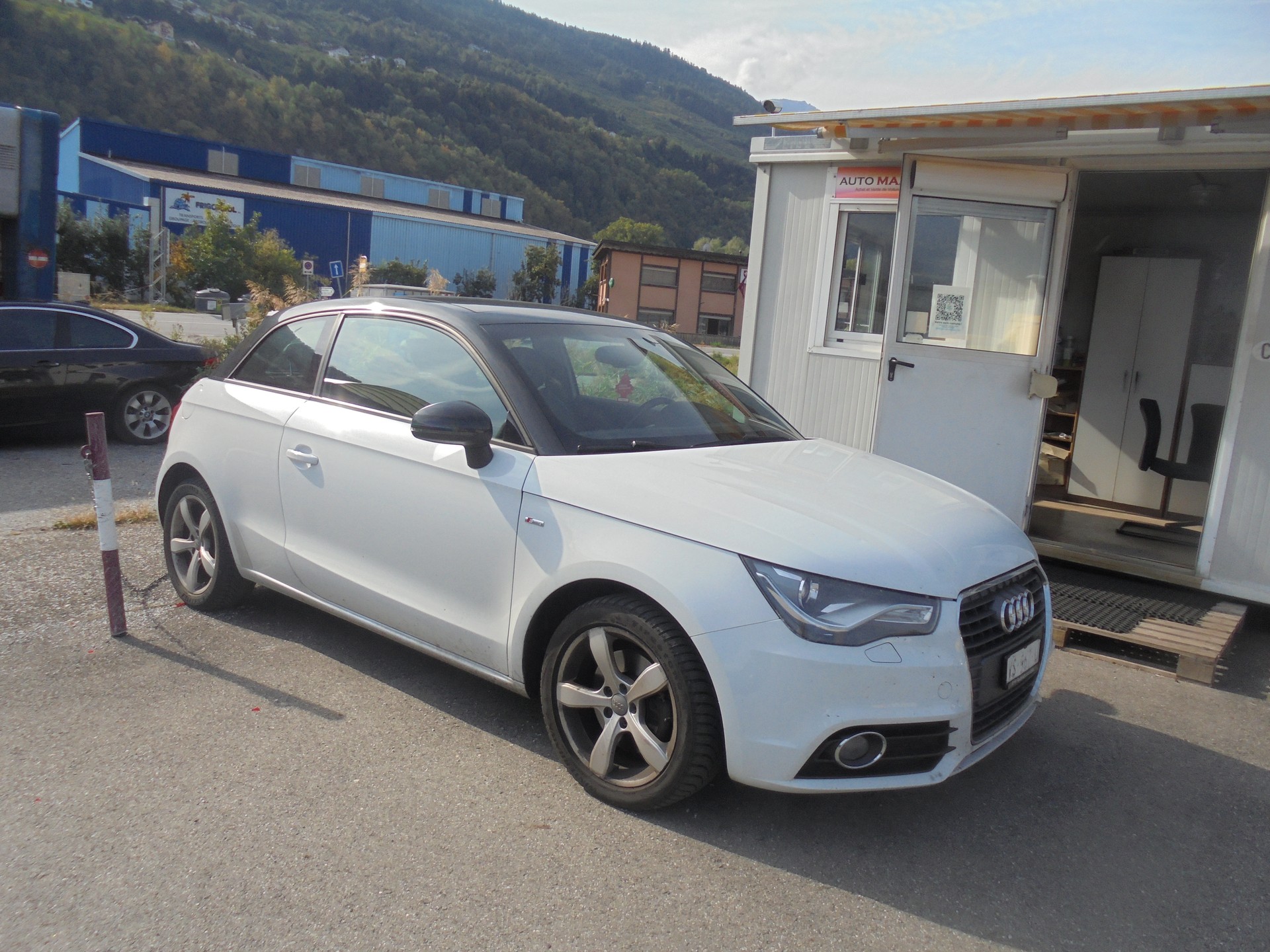 AUDI A1 Sportback 1.6 TDI Sport-image-1