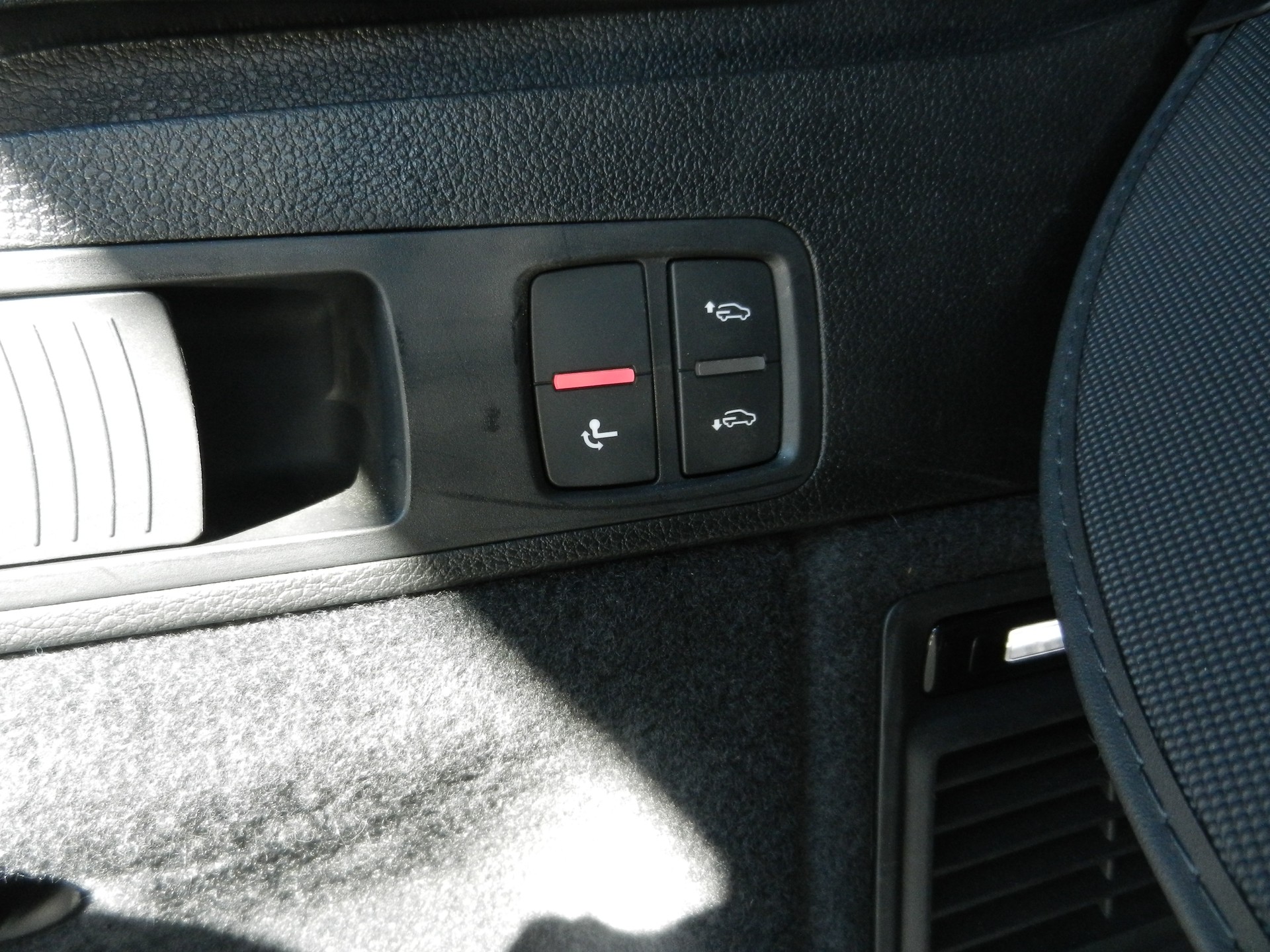 AUDI Q5 45 TFSI quattro S-tronic S-Line-image-11