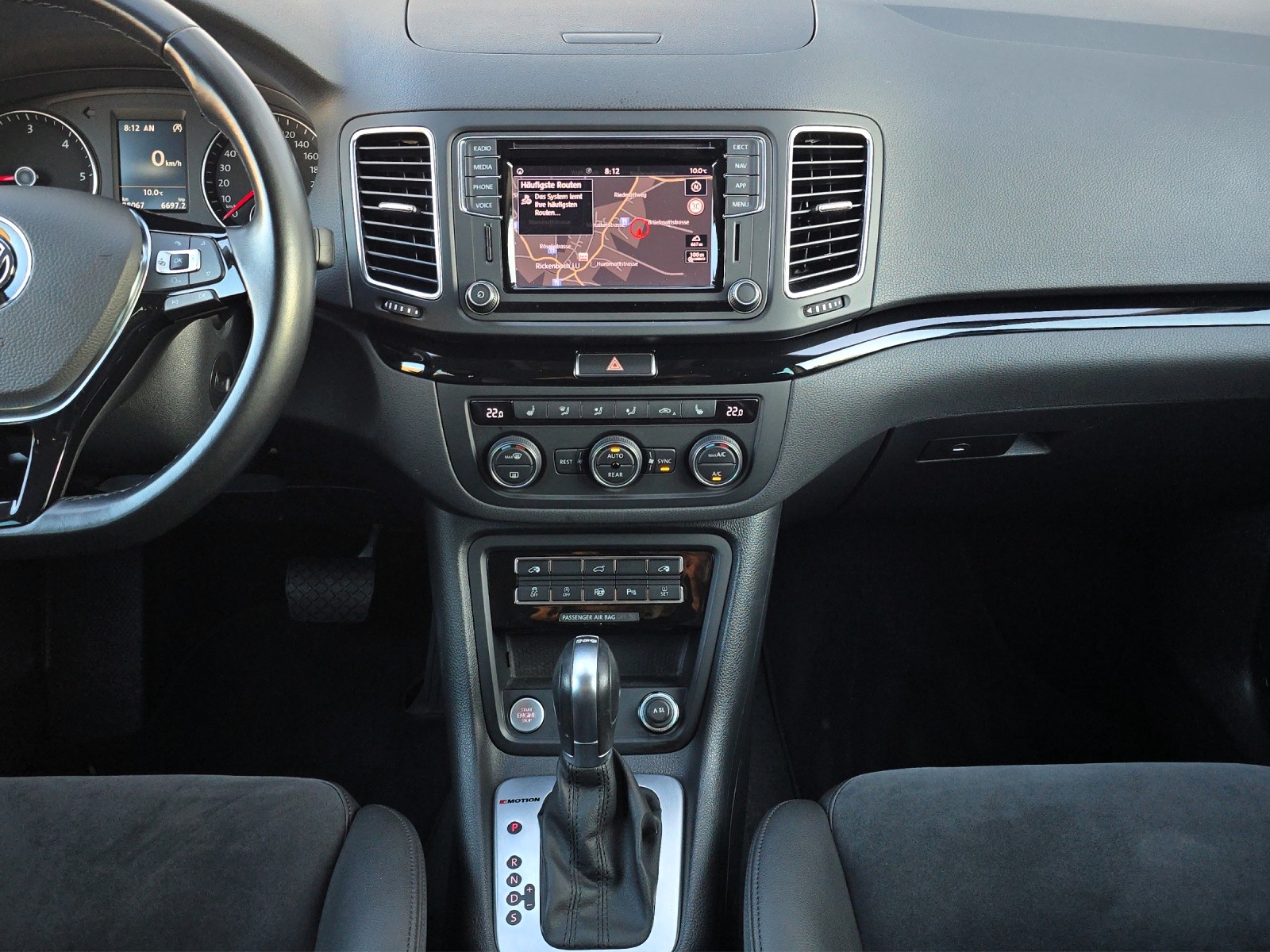 VW Sharan 2.0 TDI BMT Highline 4Motion DSG 7-Sitzer-image-5