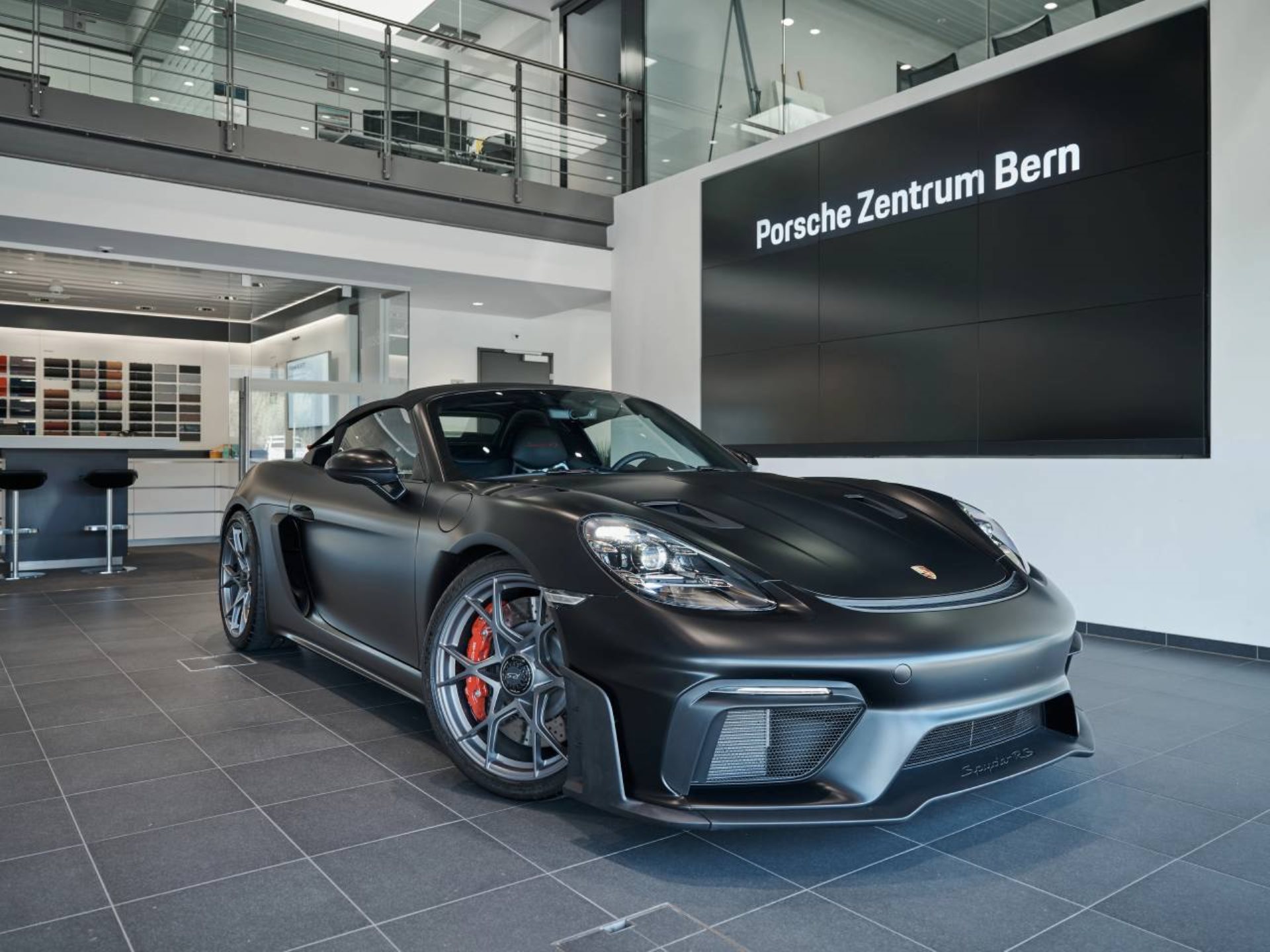 PORSCHE 718 Spyder RS-image-13