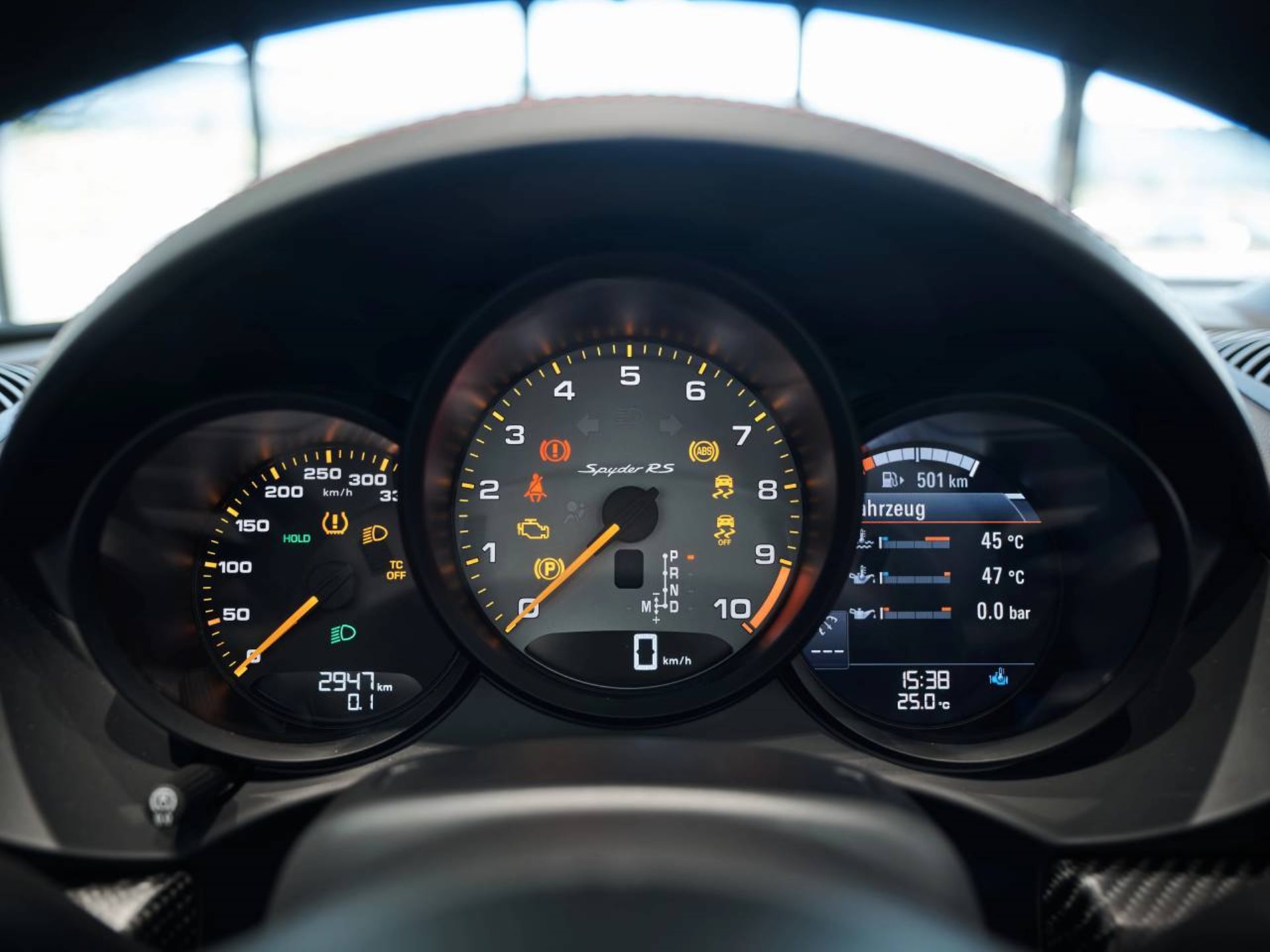 PORSCHE 718 Spyder RS-image-23