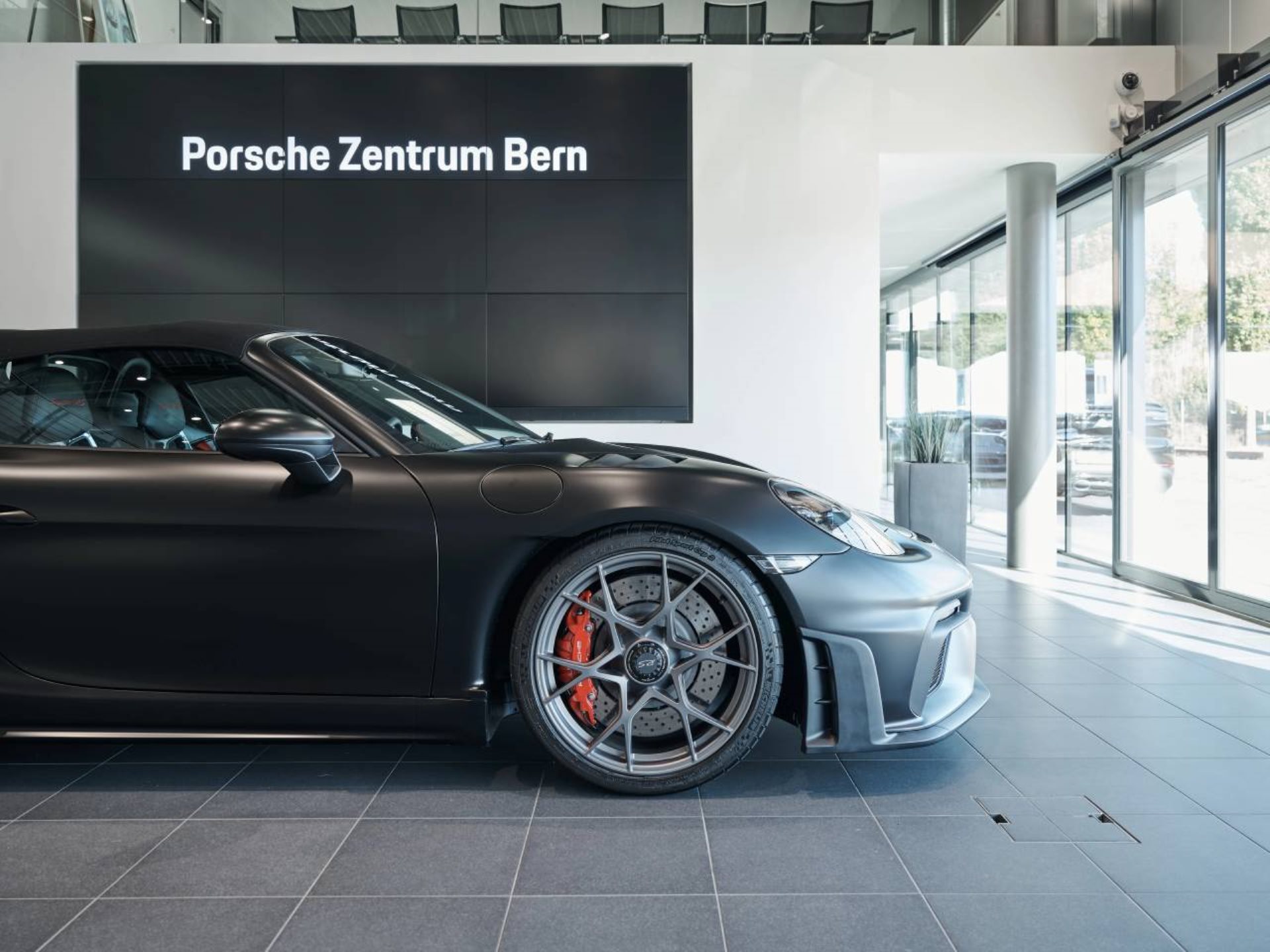 PORSCHE 718 Spyder RS-image-21