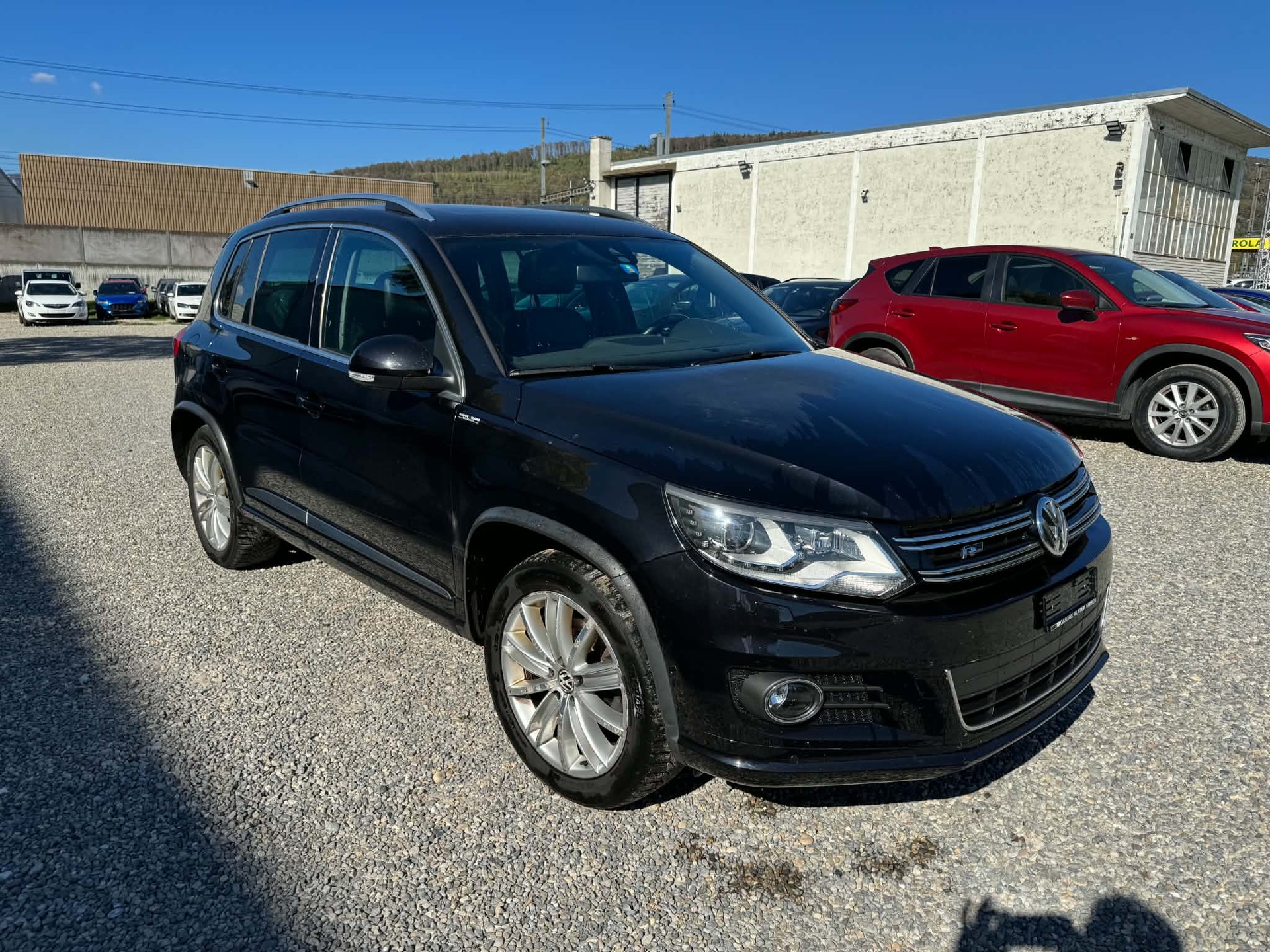 VW Tiguan 2.0 TDI R-Line Sport 4Motion-image-14