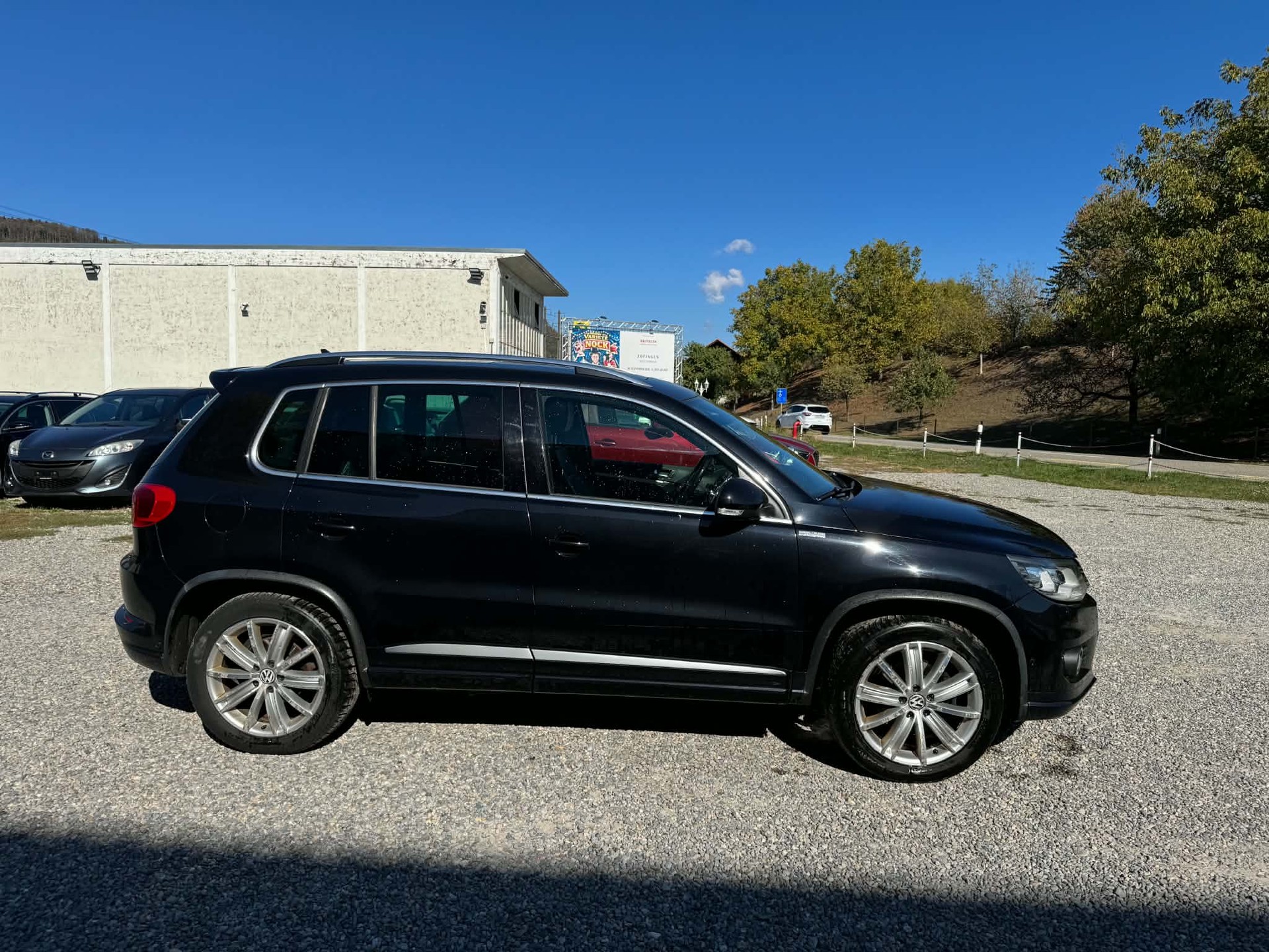 VW Tiguan 2.0 TDI R-Line Sport 4Motion-image-7