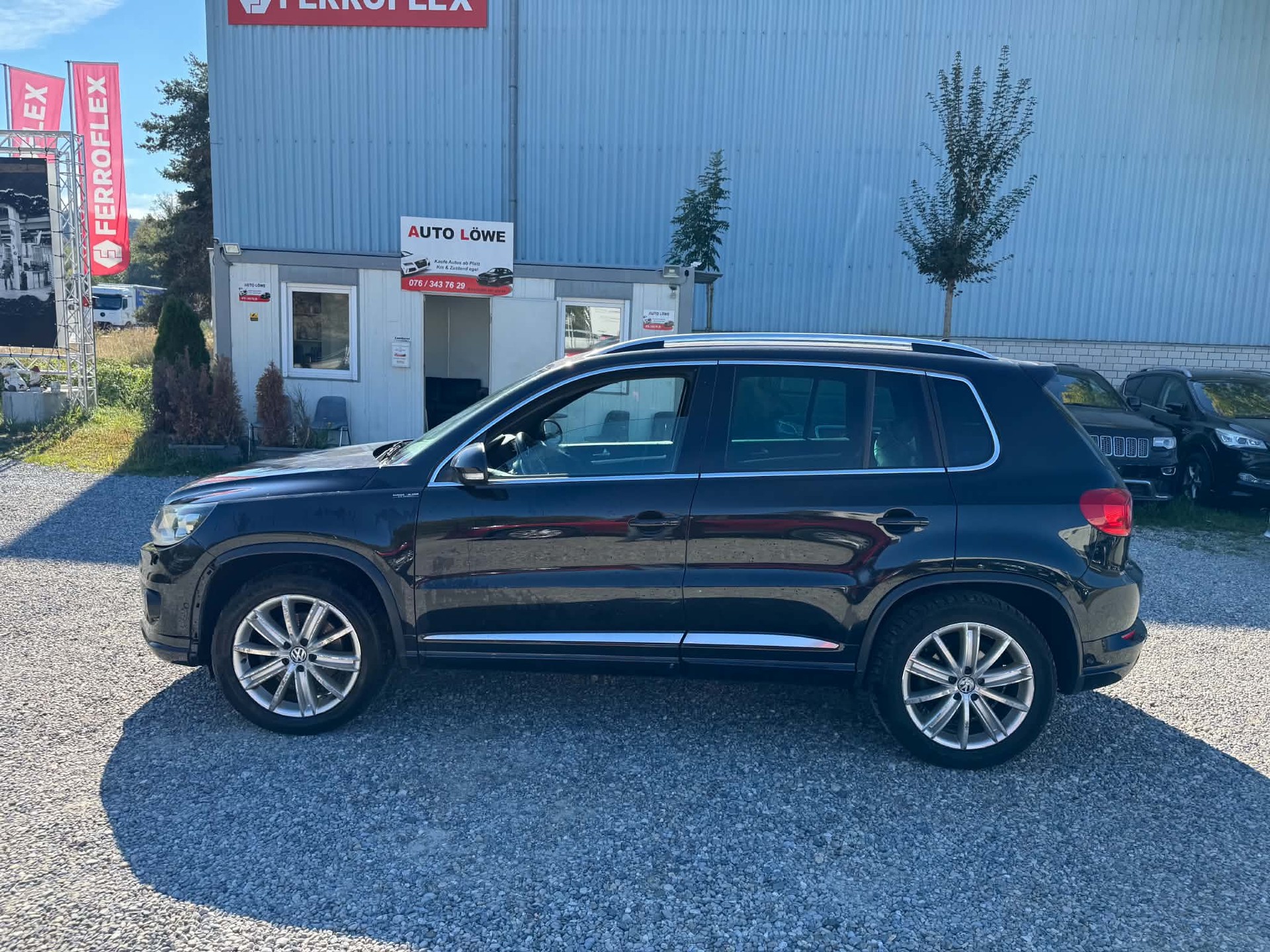 VW Tiguan 2.0 TDI R-Line Sport 4Motion-image-6