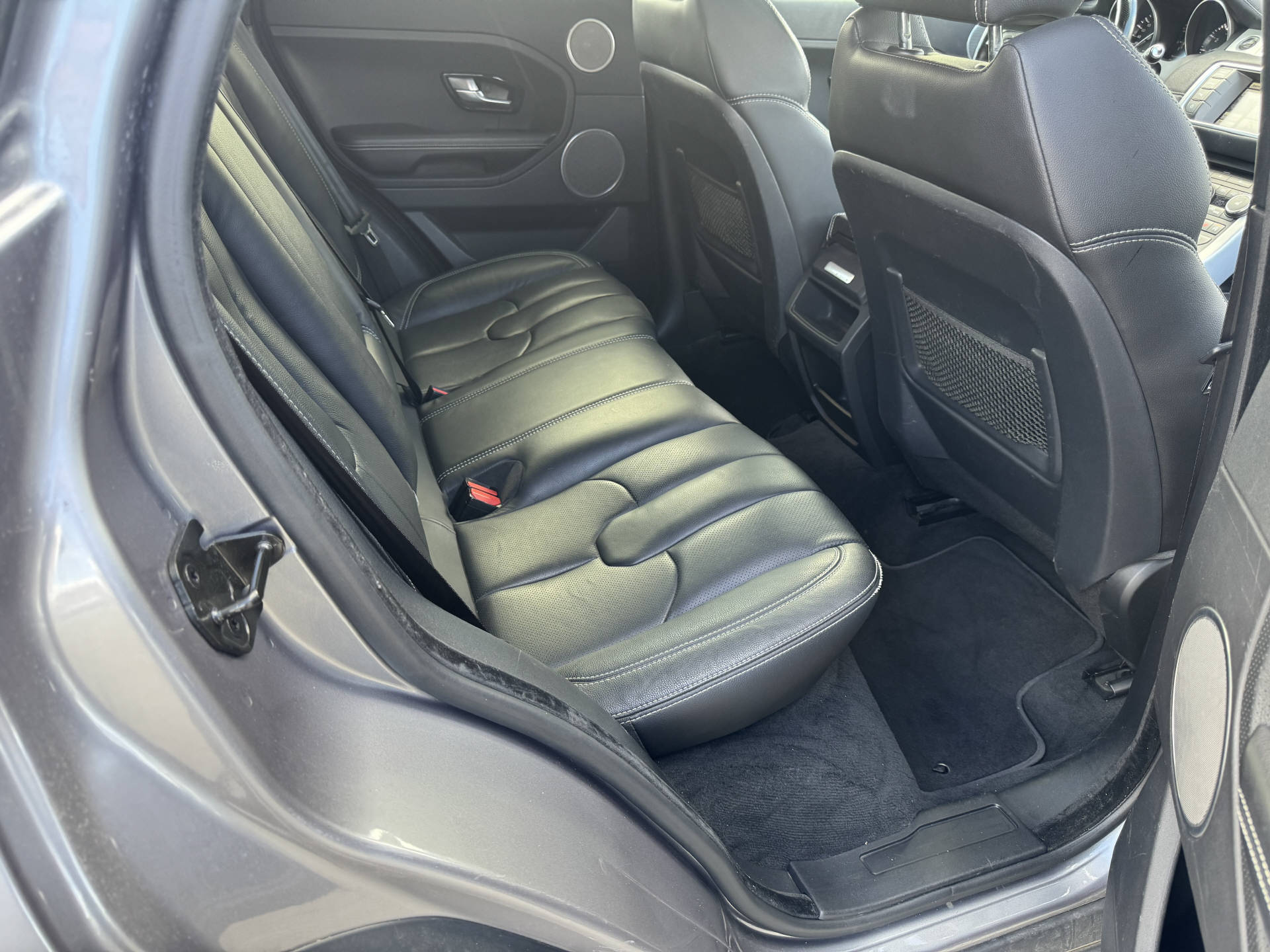 LAND ROVER Range Rover Evoque 2.0 Si4 Dynamic-image-12