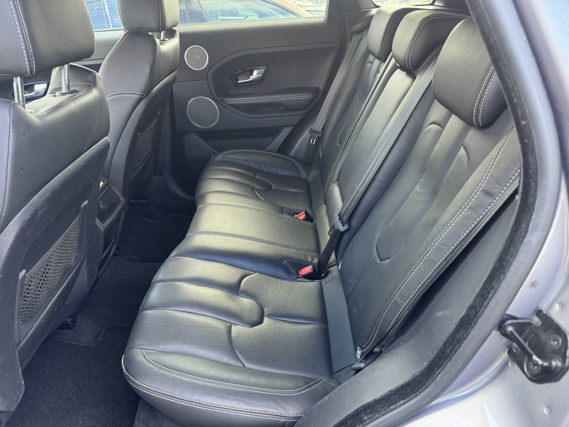 LAND ROVER Range Rover Evoque 2.0 Si4 Dynamic-image-13