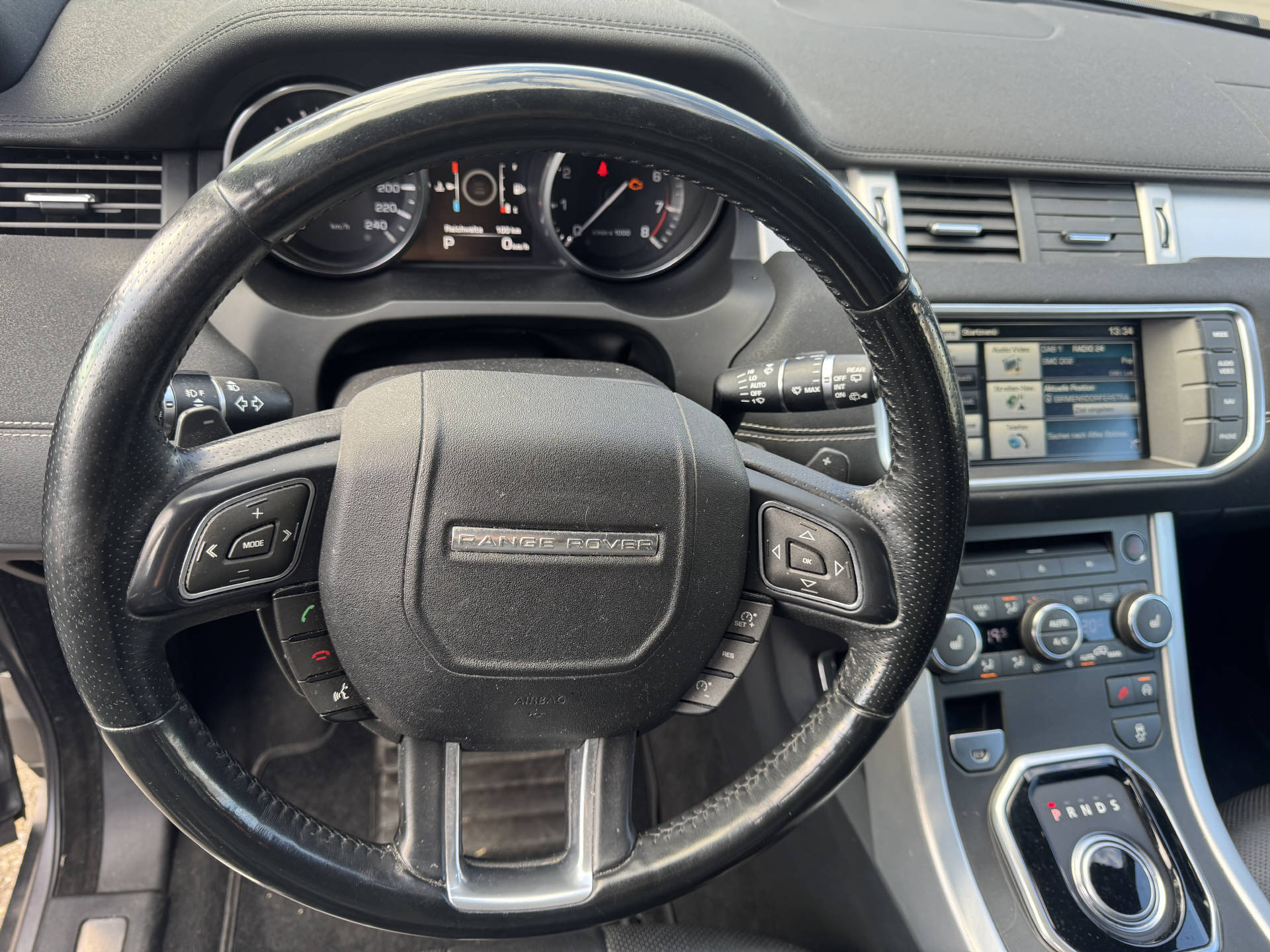 LAND ROVER Range Rover Evoque 2.0 Si4 Dynamic-image-7