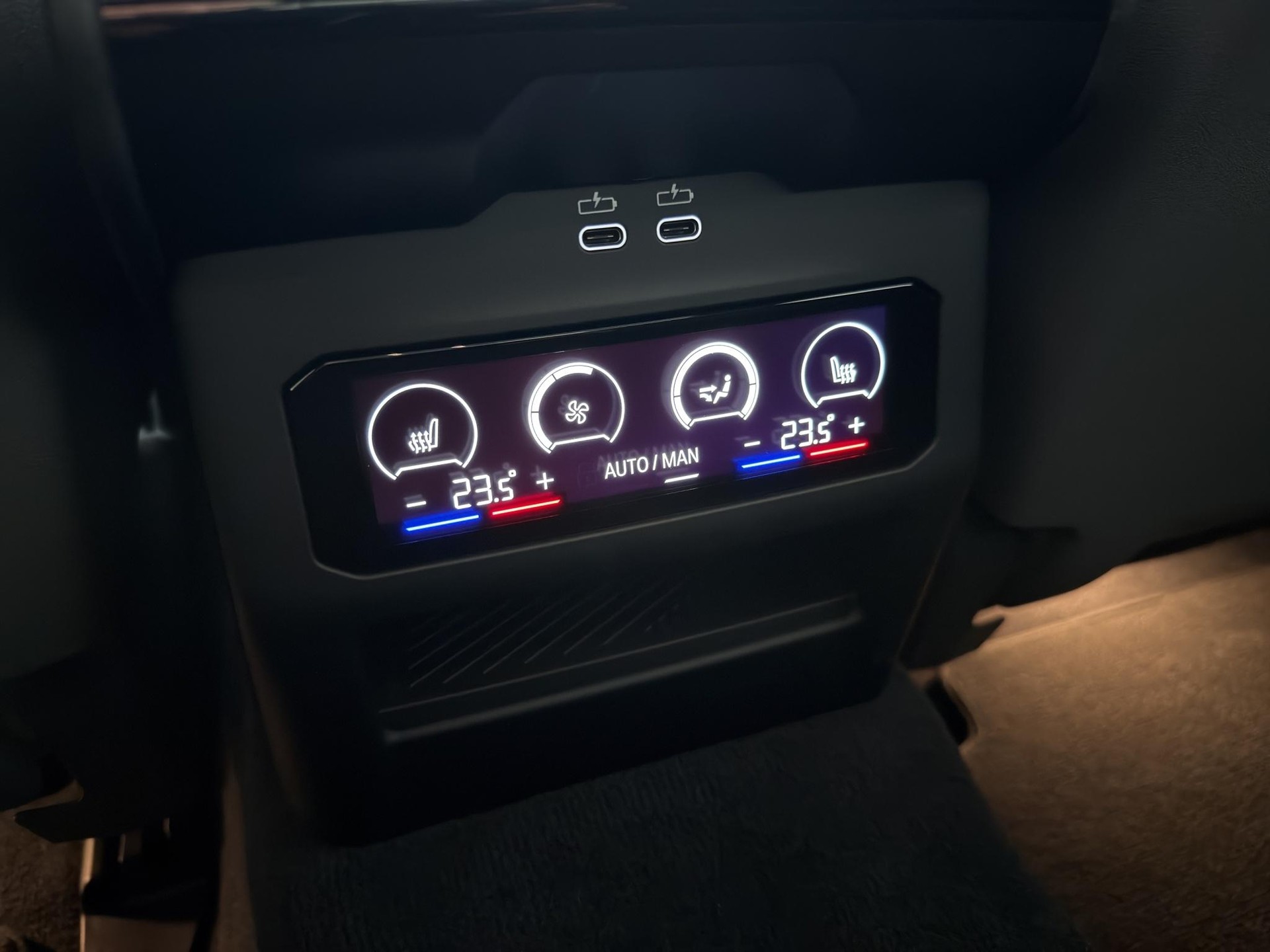 BMW i5 xDrive M60 Limousine-image-18