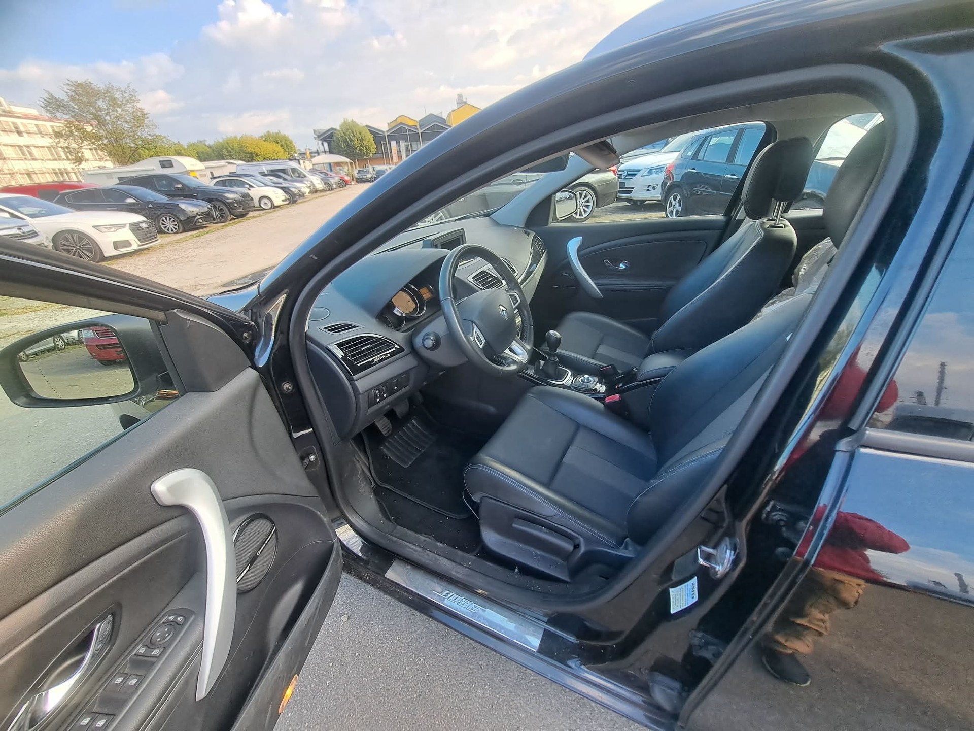 RENAULT Mégane Grandtour 1.4 16V Turbo Expression-image-5
