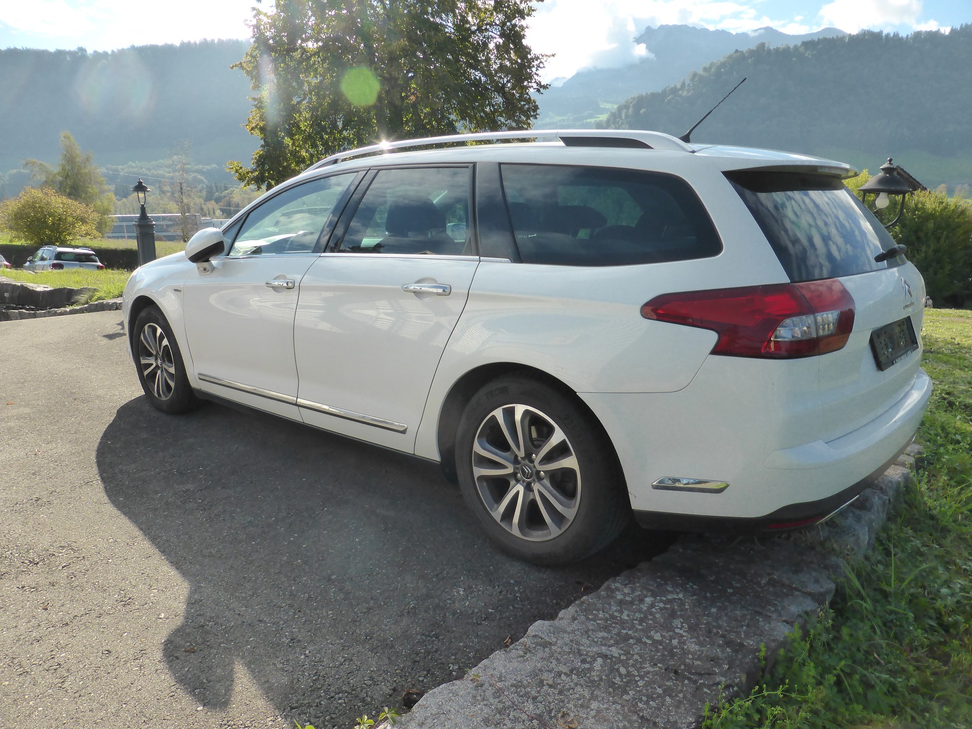 CITROEN C5 Berline 2.0 BlueHDi Exclusive EAT6-image-3
