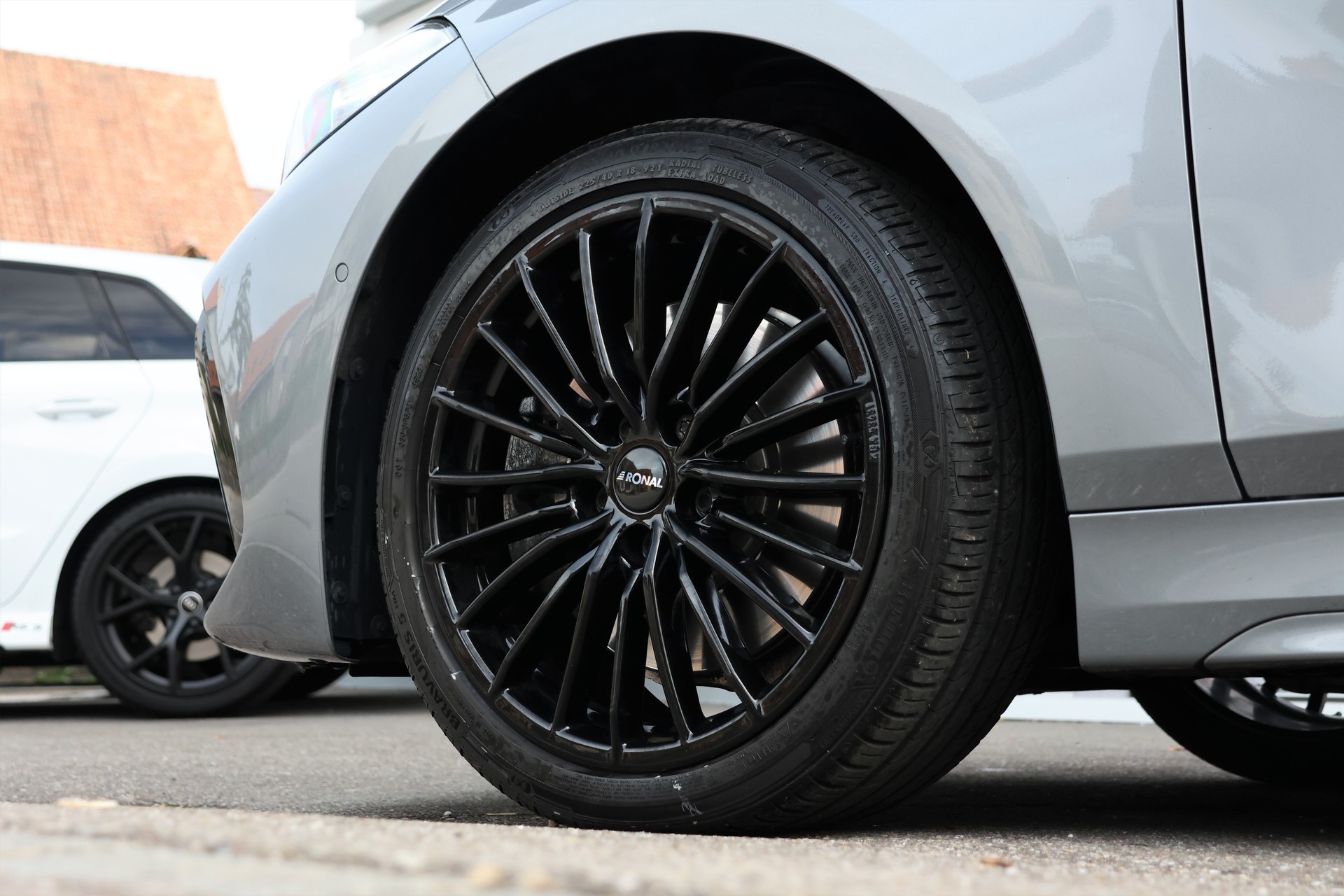 BMW 120d xDrive Steptronic M Sport-image-8