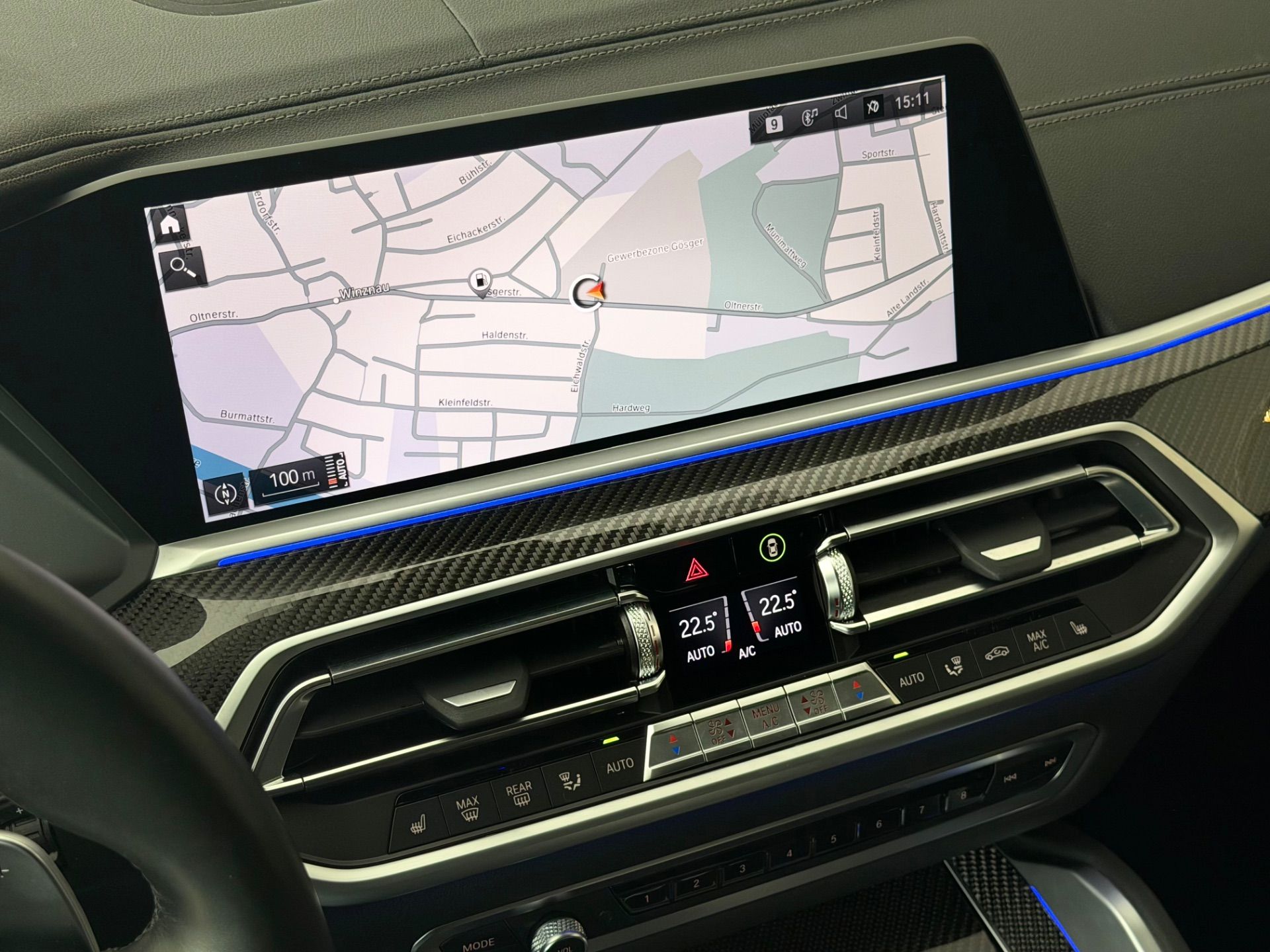 BMW X6 M50i Steptronic **TOP Zustand**-image-25