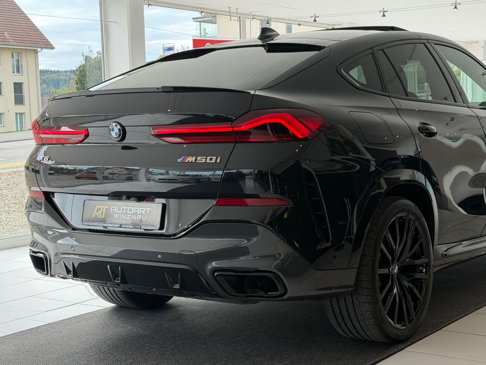 BMW X6 M50i Steptronic **TOP Zustand**-image-7