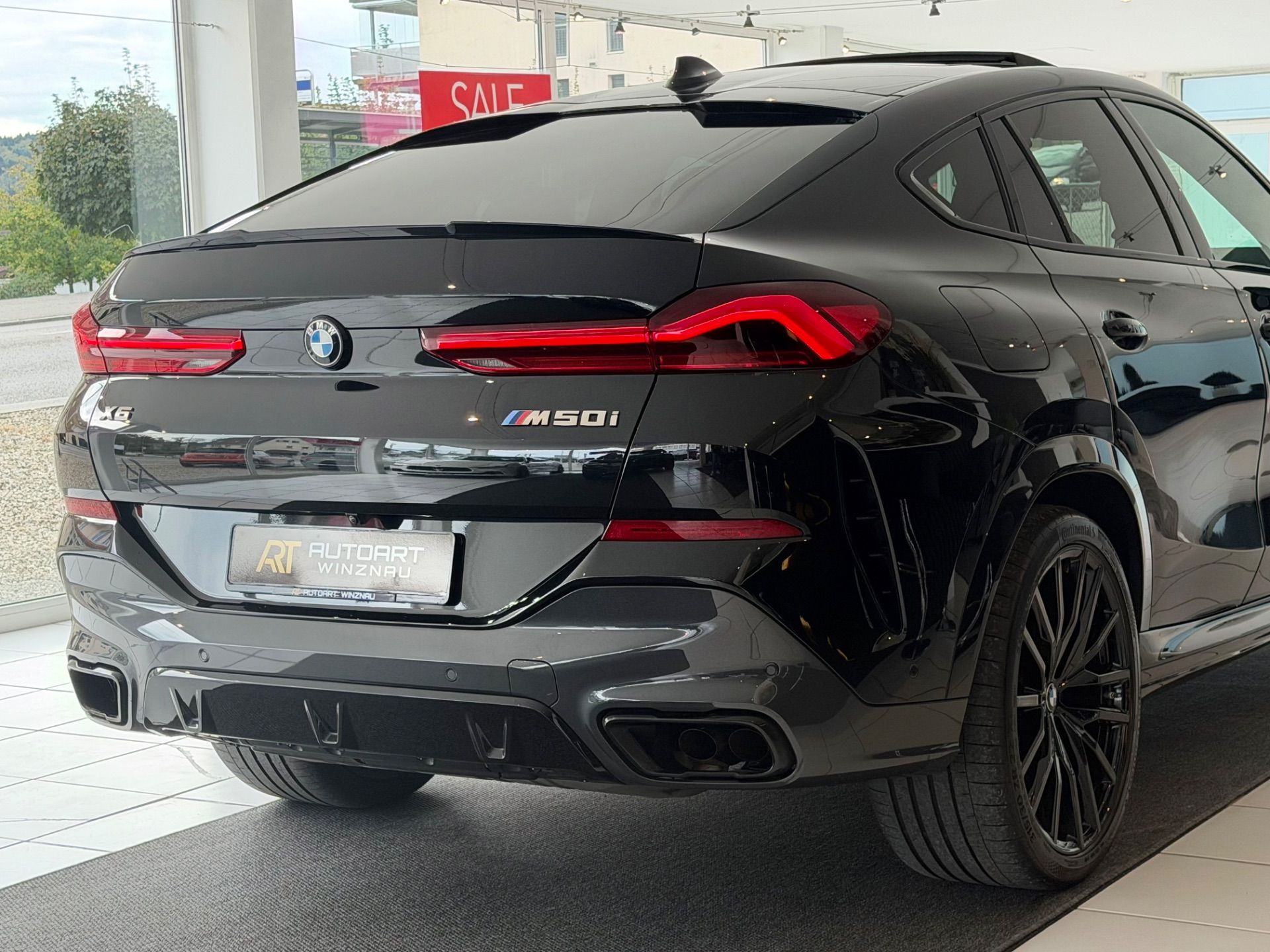 BMW X6 M50i Steptronic **TOP Zustand**-image-22