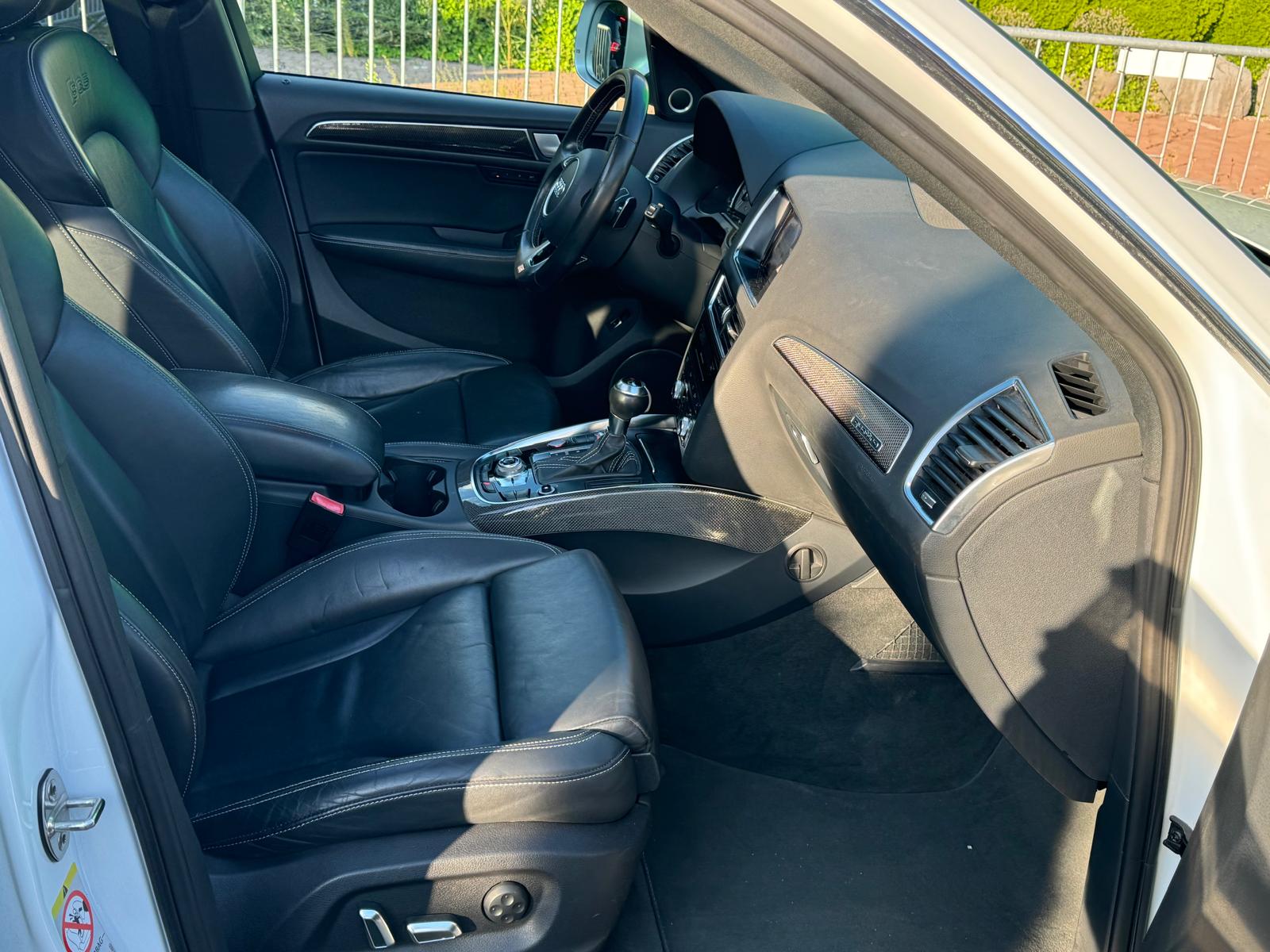 AUDI SQ5 3.0 TDI quattro tiptronic-image-13