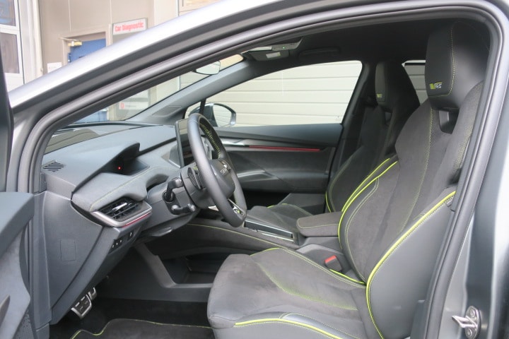 SKODA Elroq RS 4x4 Maxx-image-6