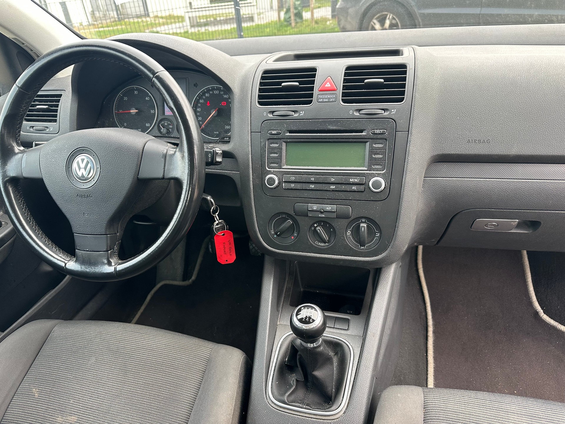 VW Golf 1.9 TDI Trend Edition 4Motion-image-5