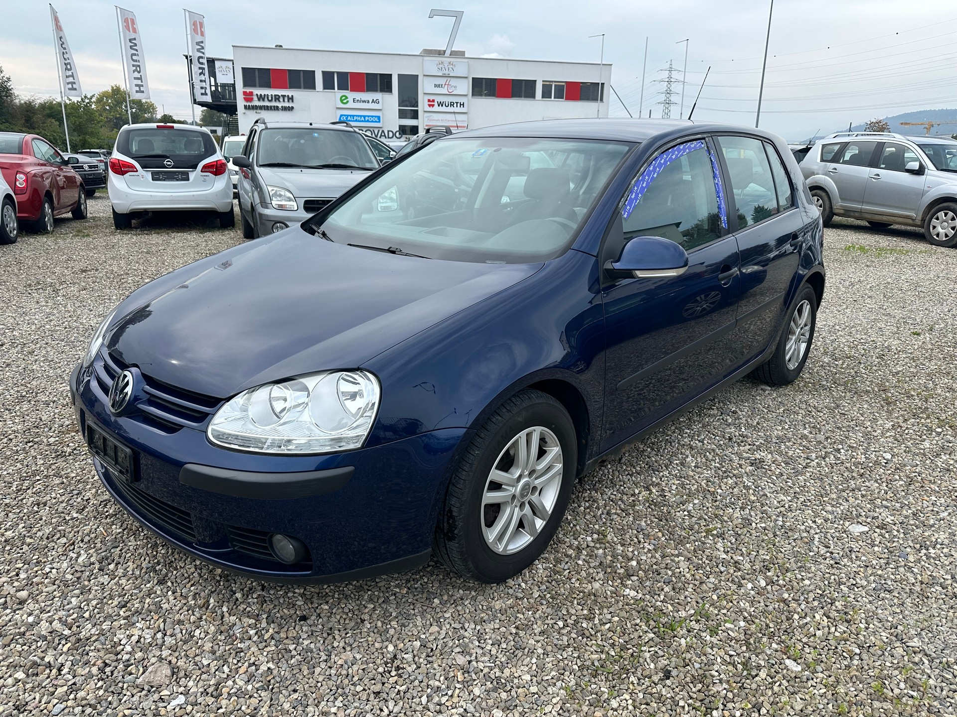 VW Golf 1.9 TDI Trend Edition 4Motion-image-1
