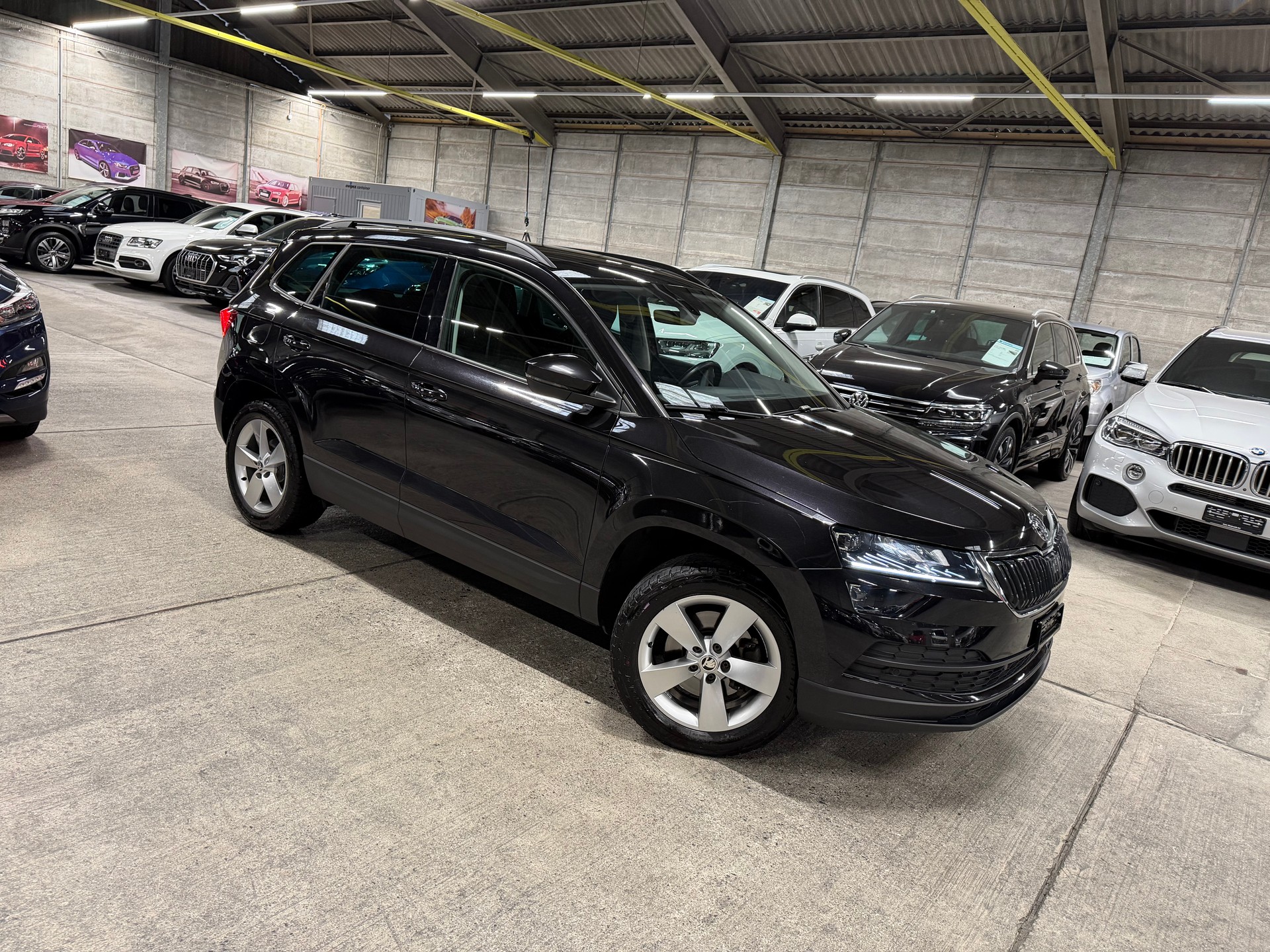 SKODA Karoq 2.0 TDI CR Ambition 4x4 DSG-image-0