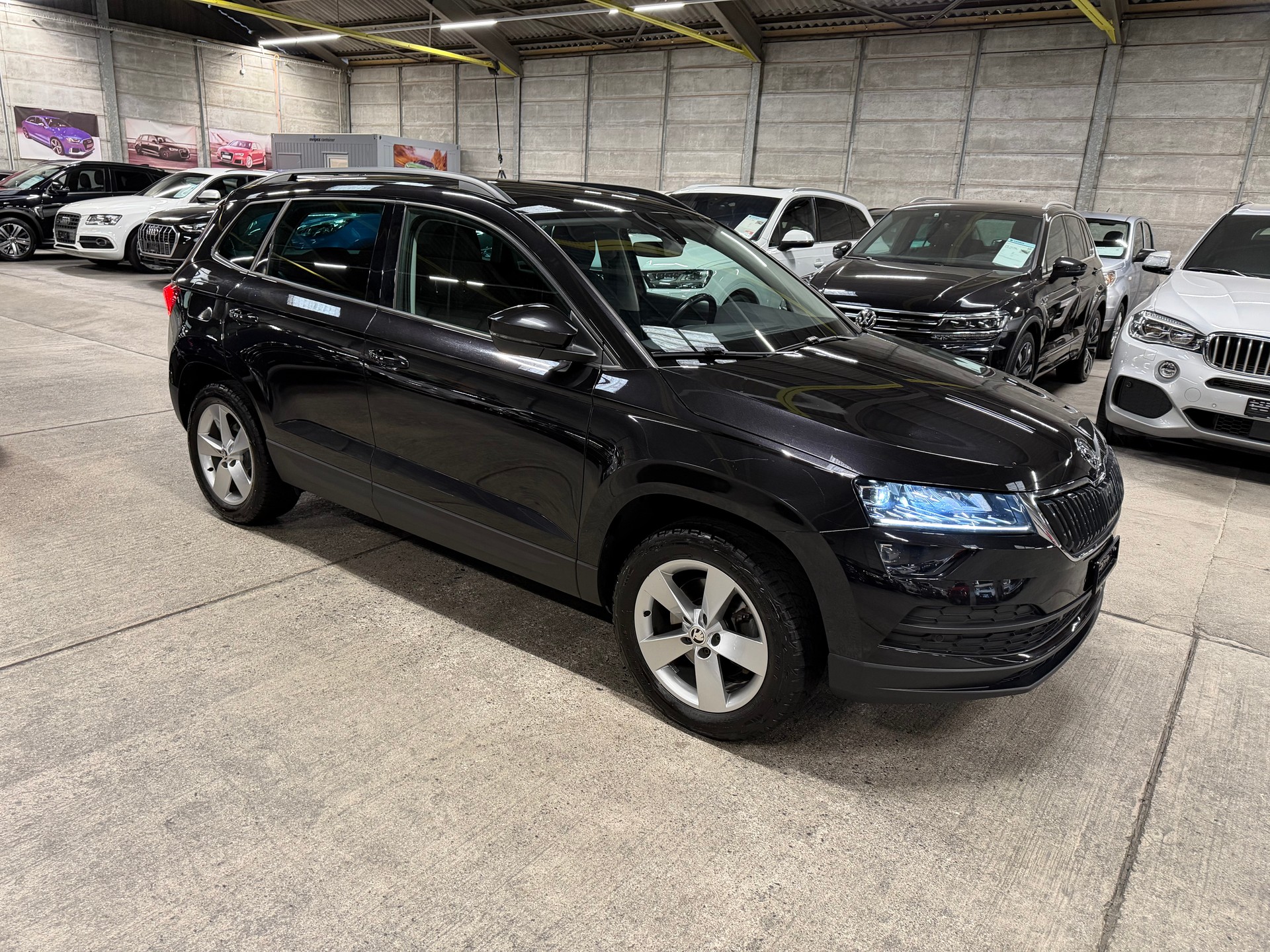SKODA Karoq 2.0 TDI CR Ambition 4x4 DSG-image-11