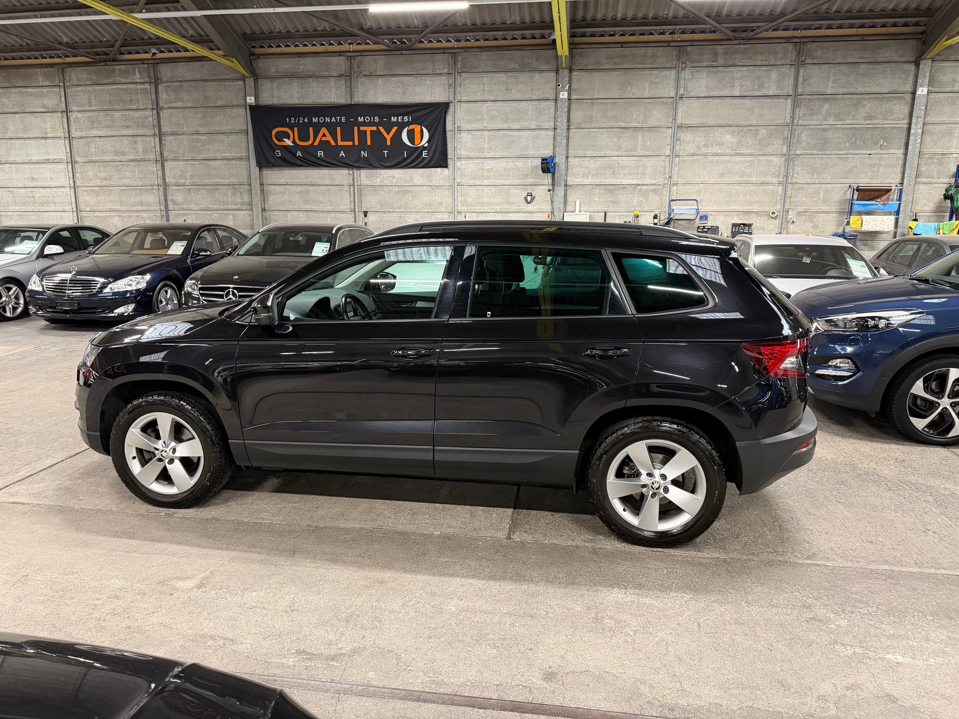 SKODA Karoq 2.0 TDI CR Ambition 4x4 DSG-image-8